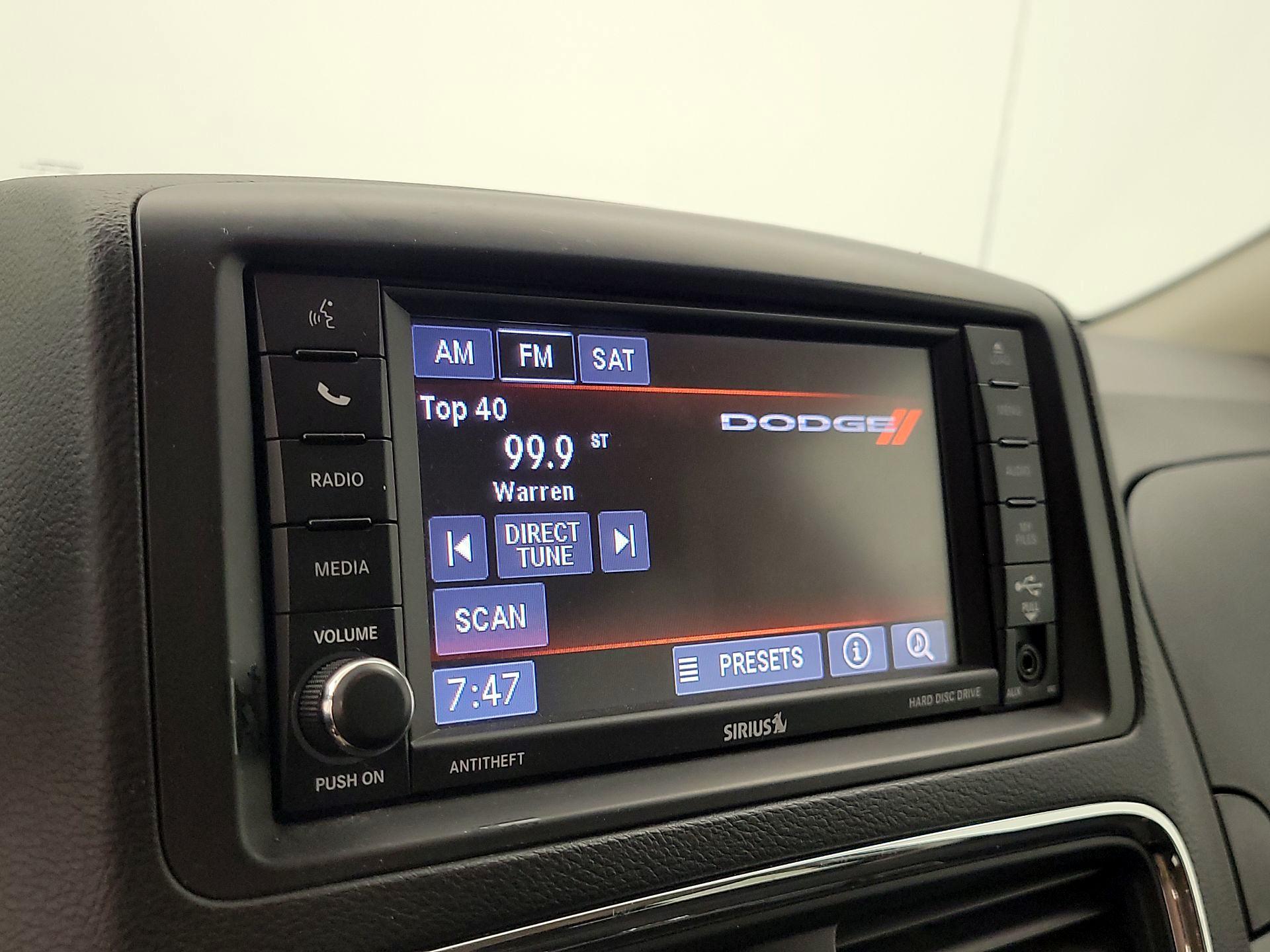 Thumbnail: 2020 Dodge Grand Caravan - 15