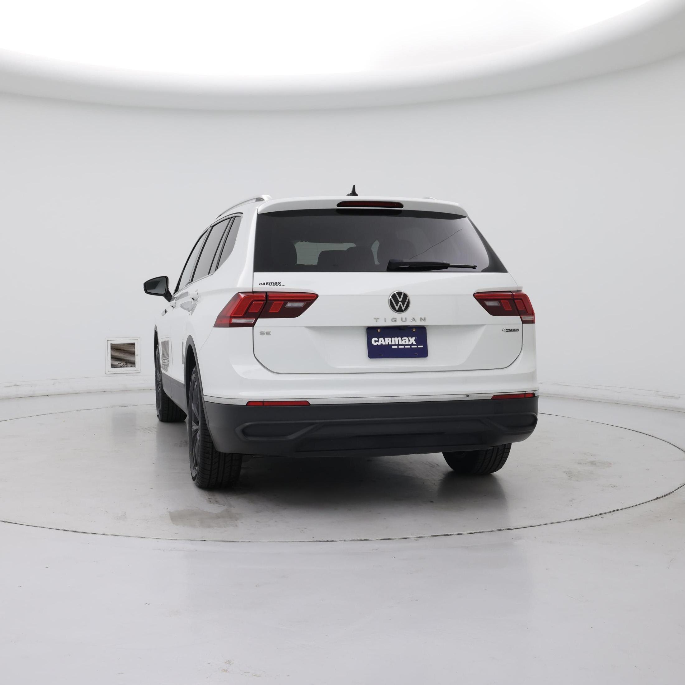 Thumbnail: 2024 Volkswagen Tiguan - 6