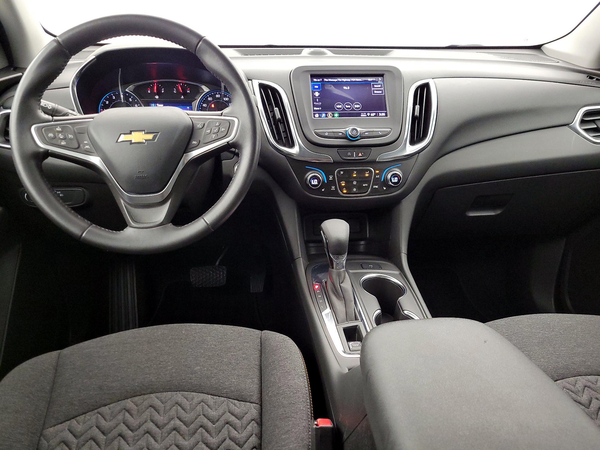 Thumbnail: 2022 Chevrolet Equinox - 9