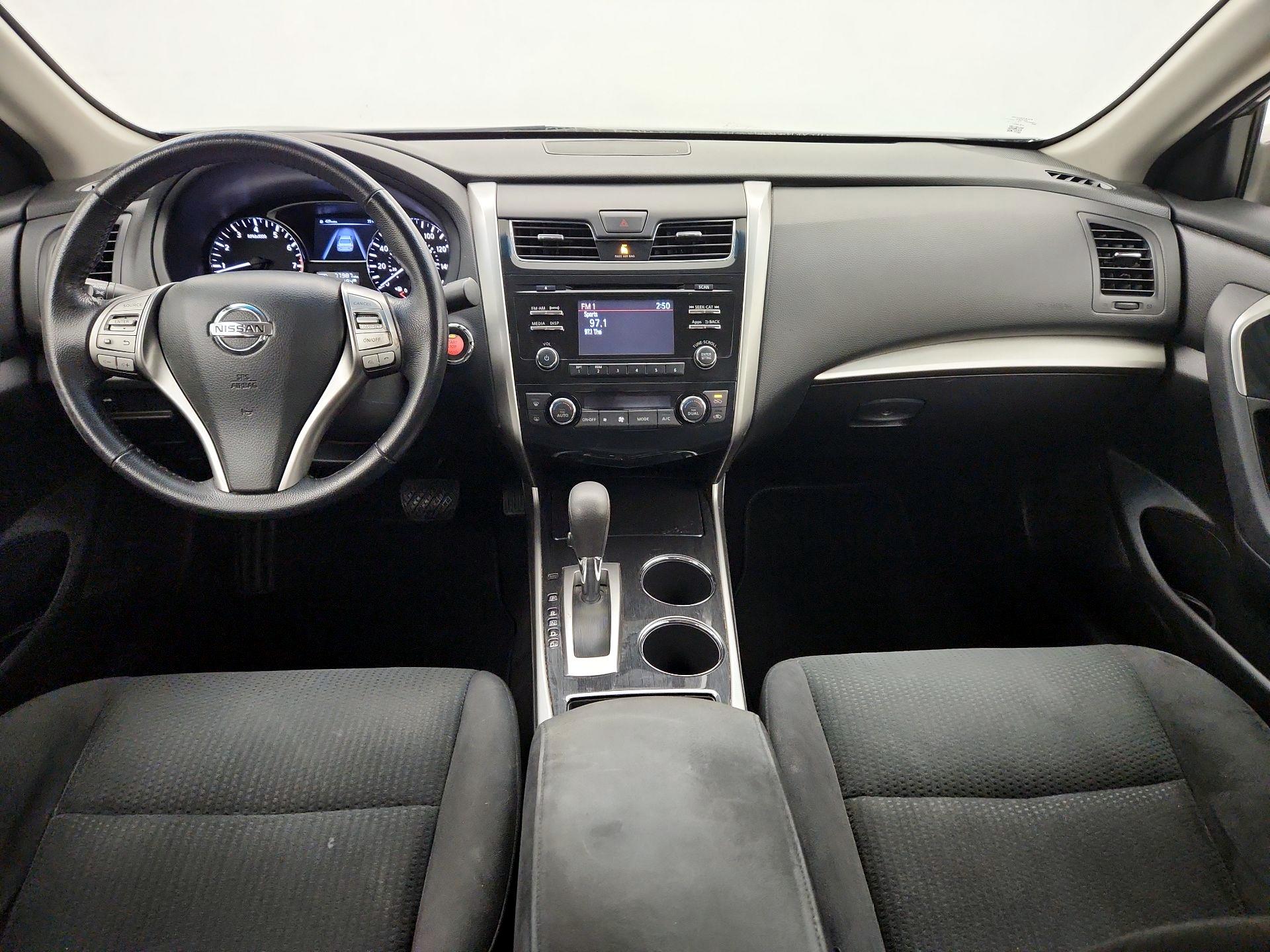 Thumbnail: 2014 Nissan Altima - 9