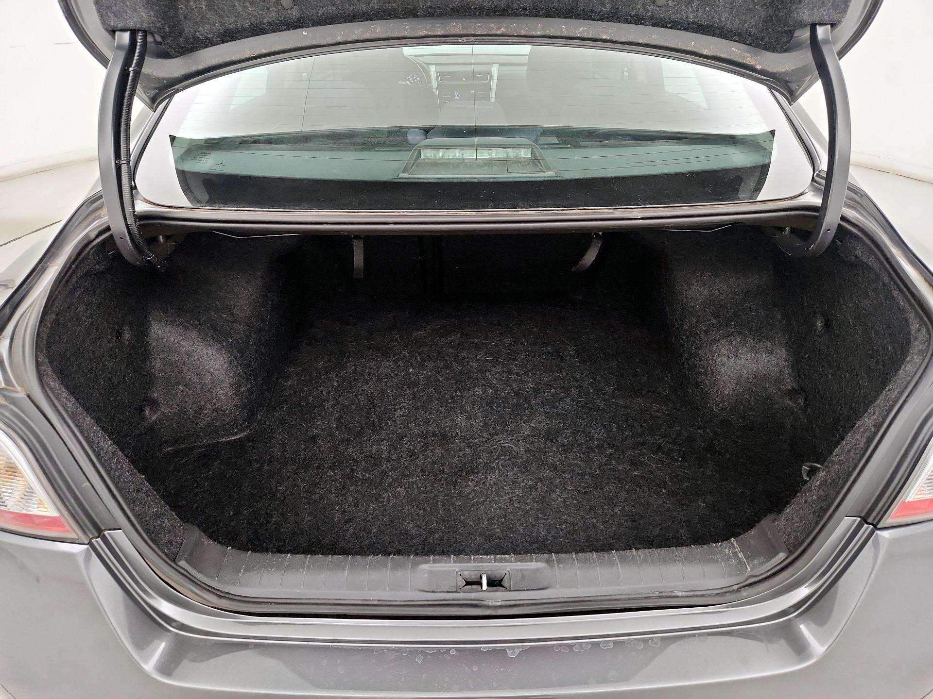 Thumbnail: 2014 Nissan Altima - 20