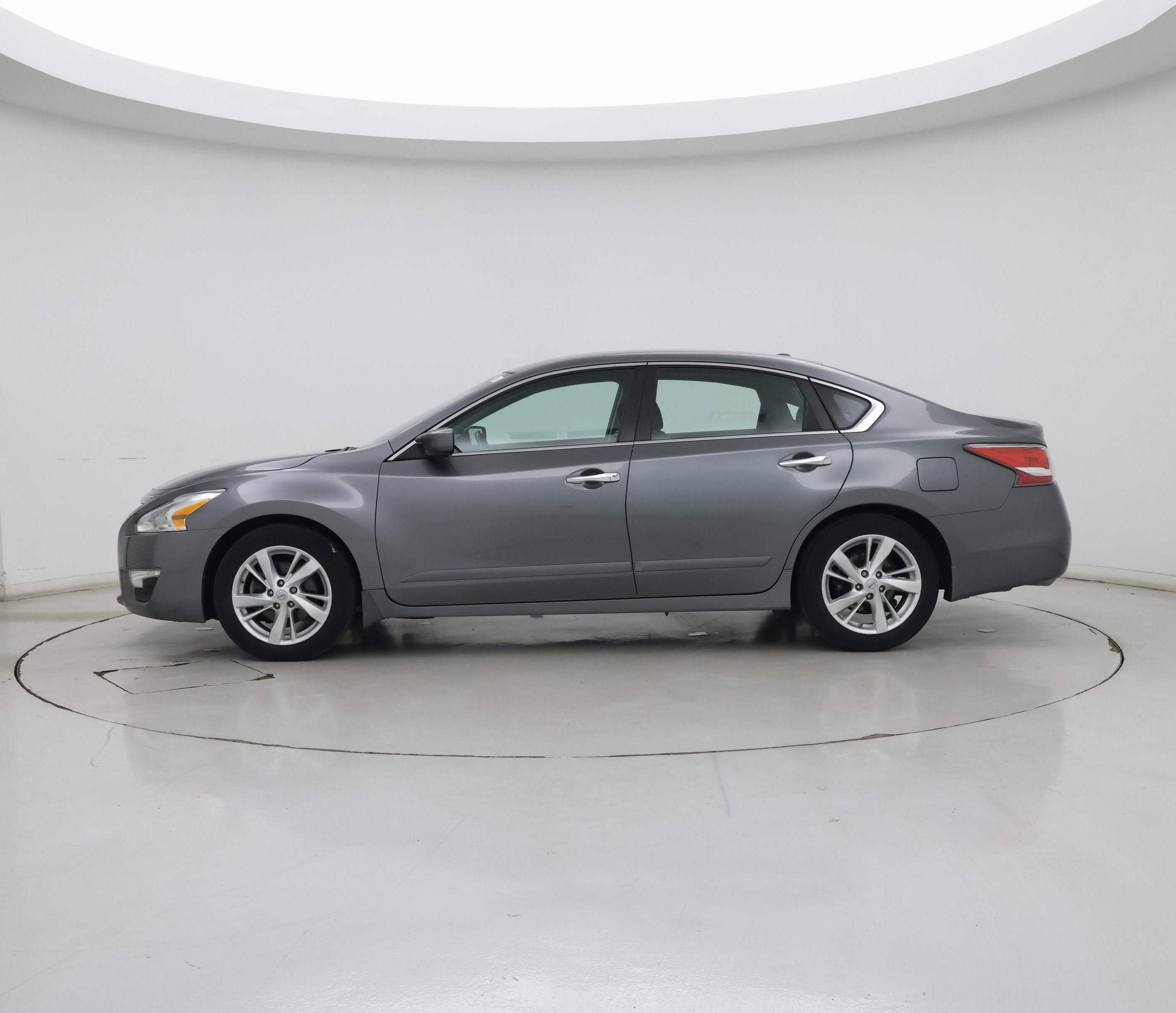 Thumbnail: 2014 Nissan Altima - 3