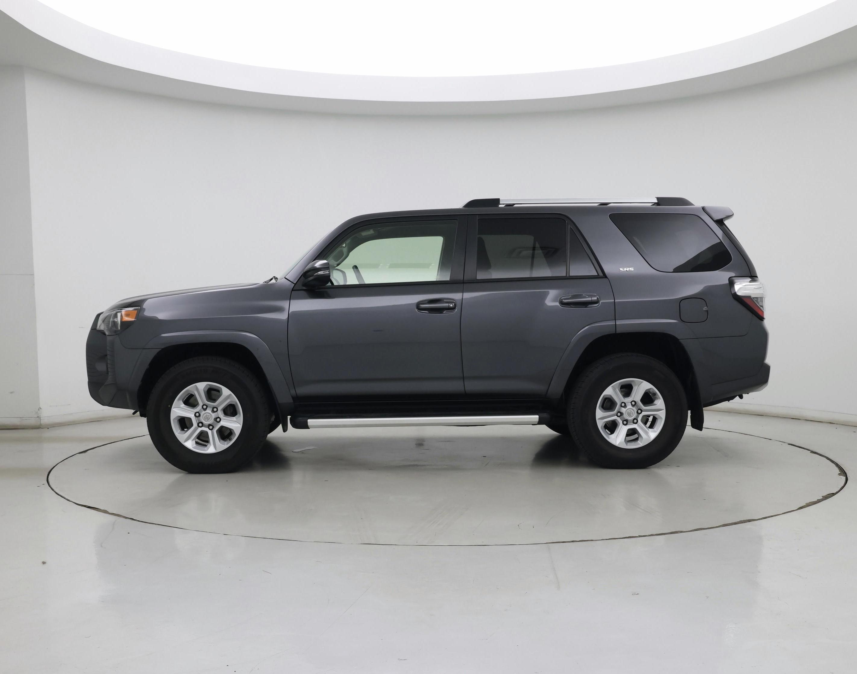 Thumbnail: 2020 Toyota 4Runner - 3