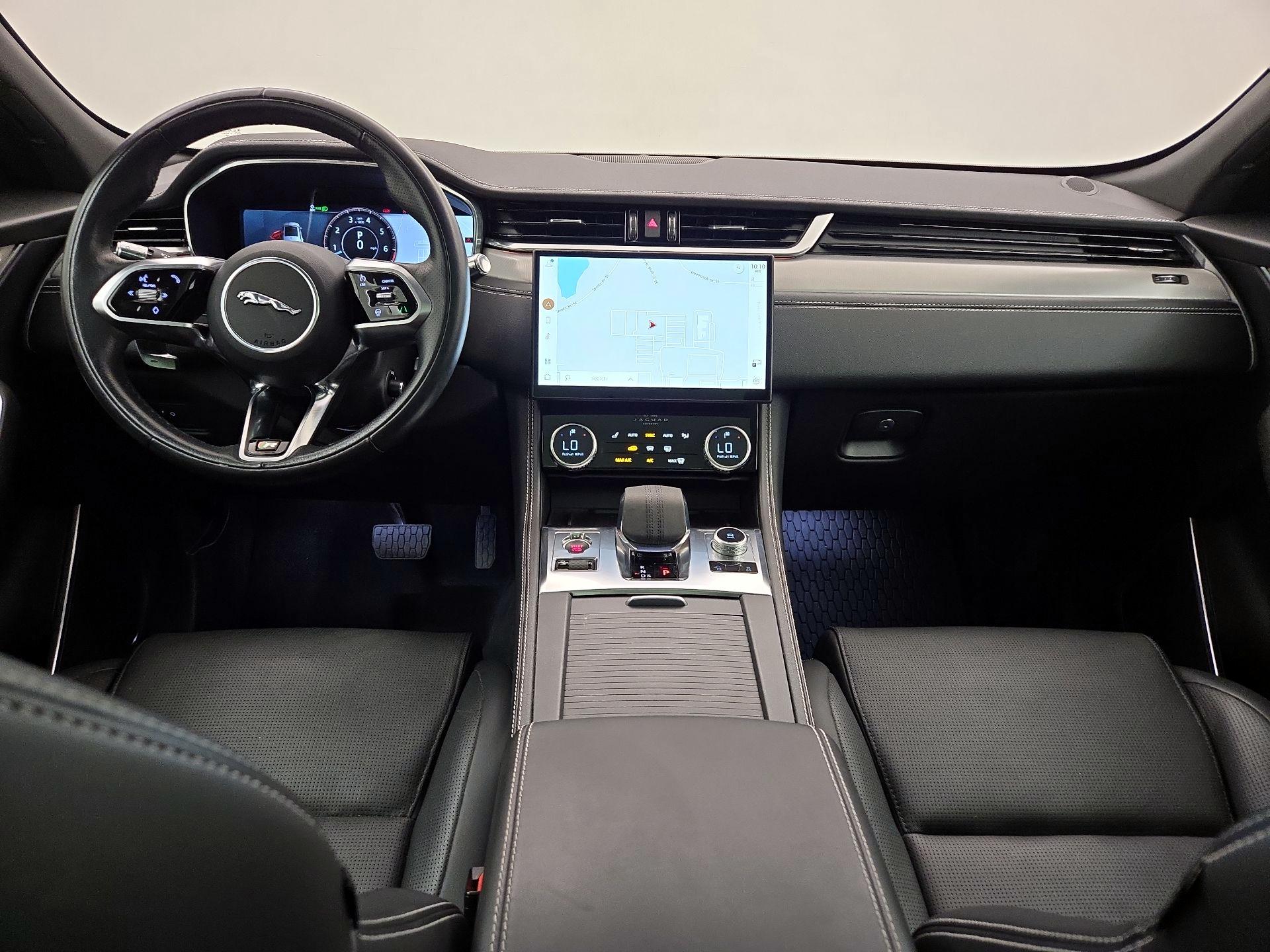 Thumbnail: 2021 Jaguar F-Pace - 9