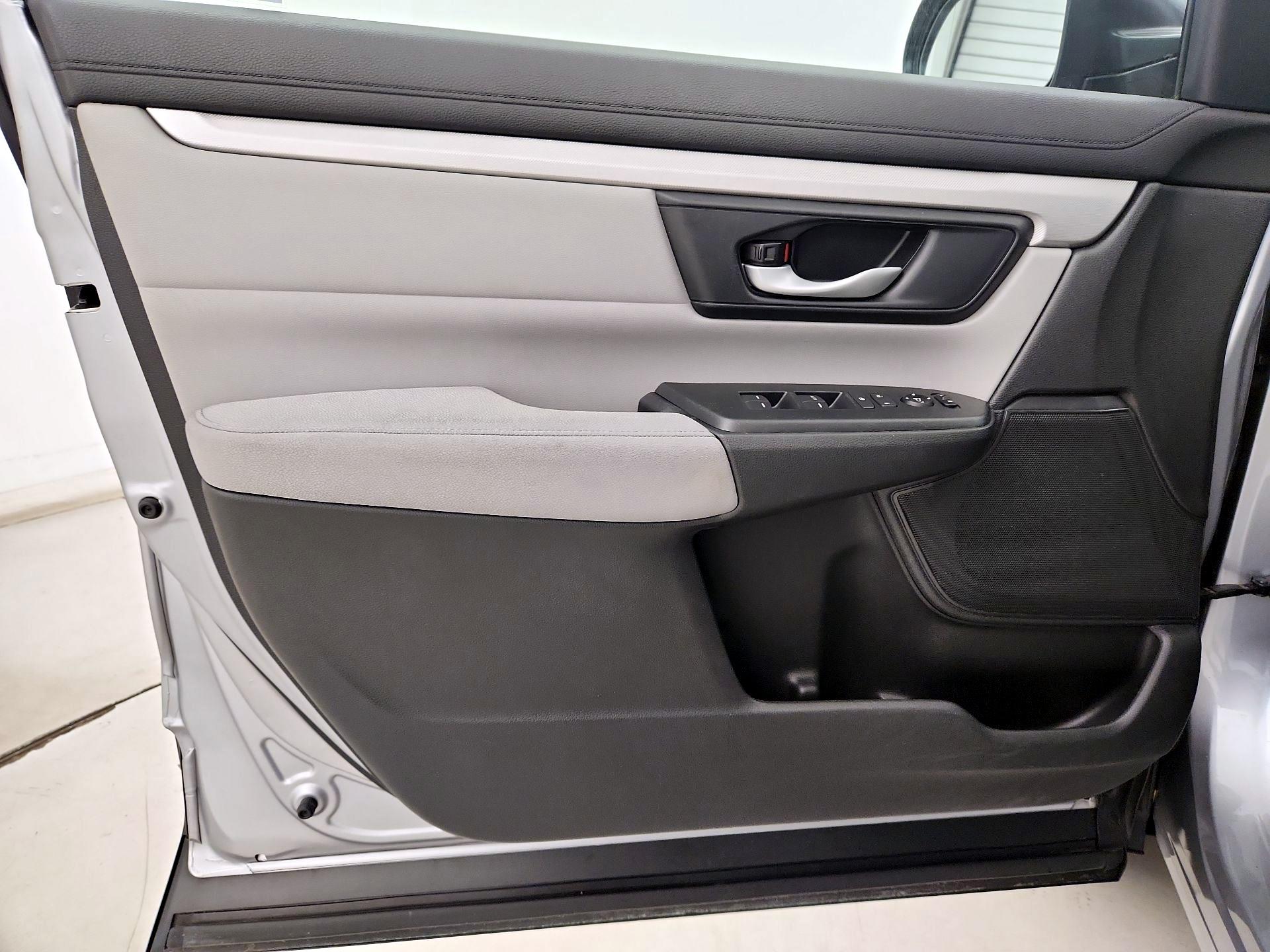 Thumbnail: 2017 Honda CR-V - 12