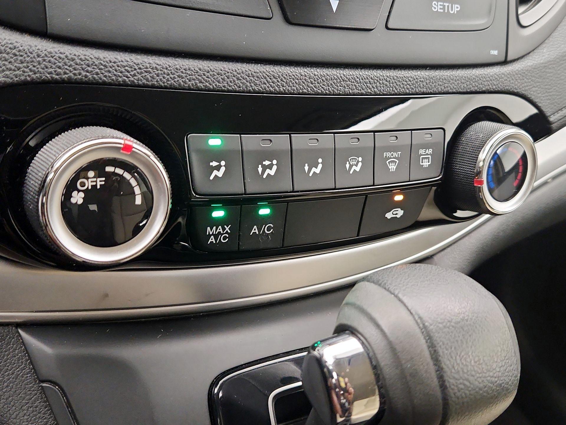 Thumbnail: 2016 Honda CR-V - 16