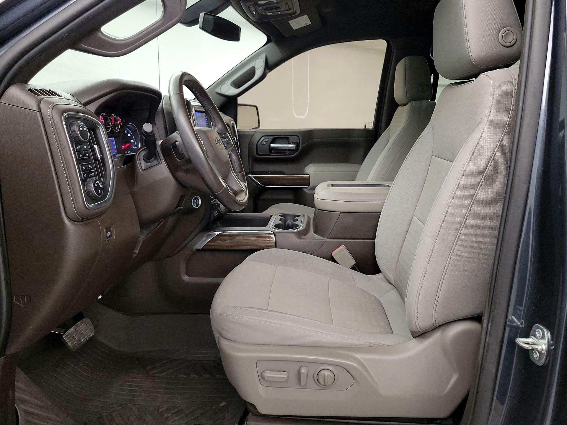 Thumbnail: 2021 Chevrolet Silverado 1500 - 11