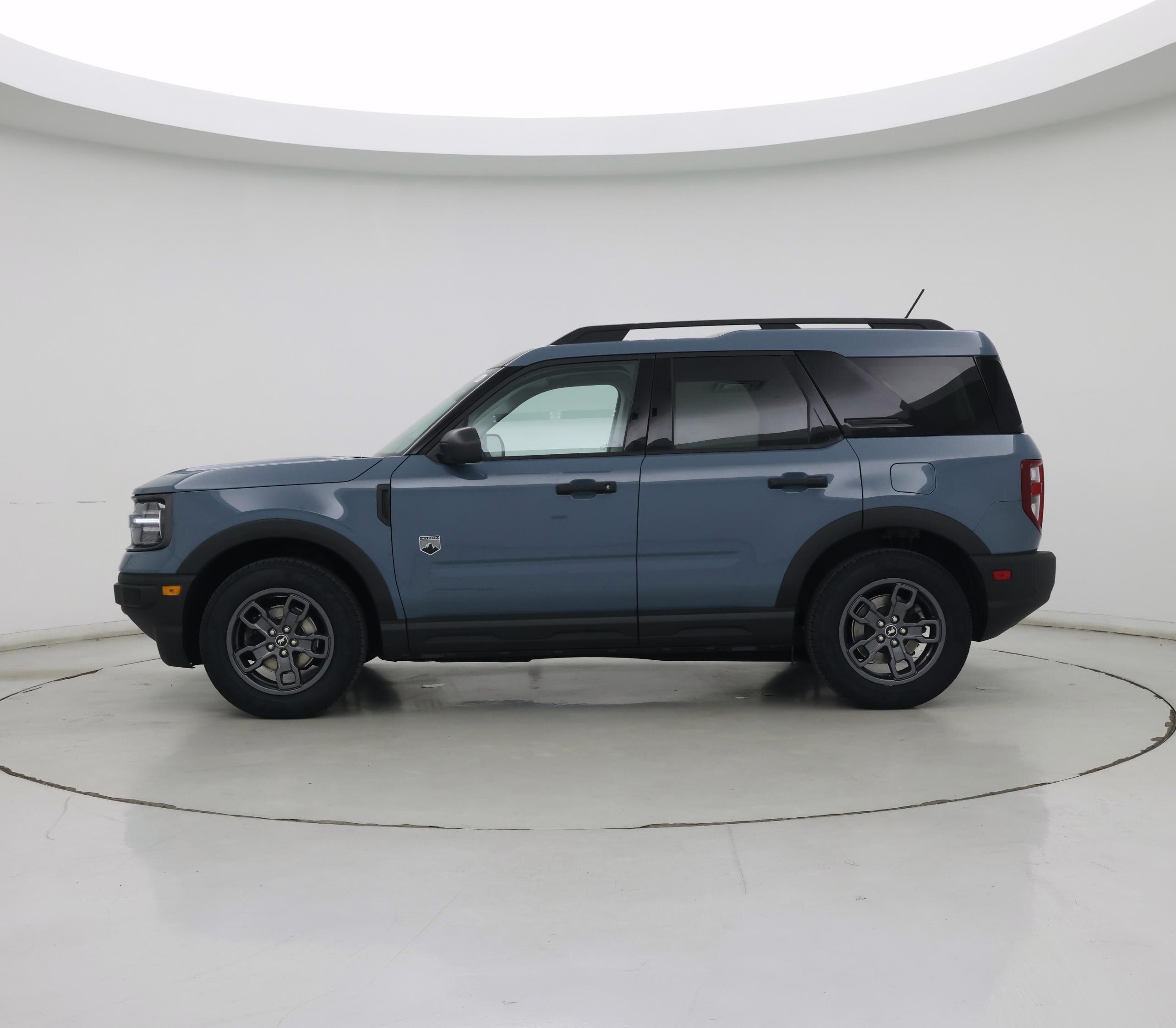 Thumbnail: 2022 Ford Bronco Sport - 3