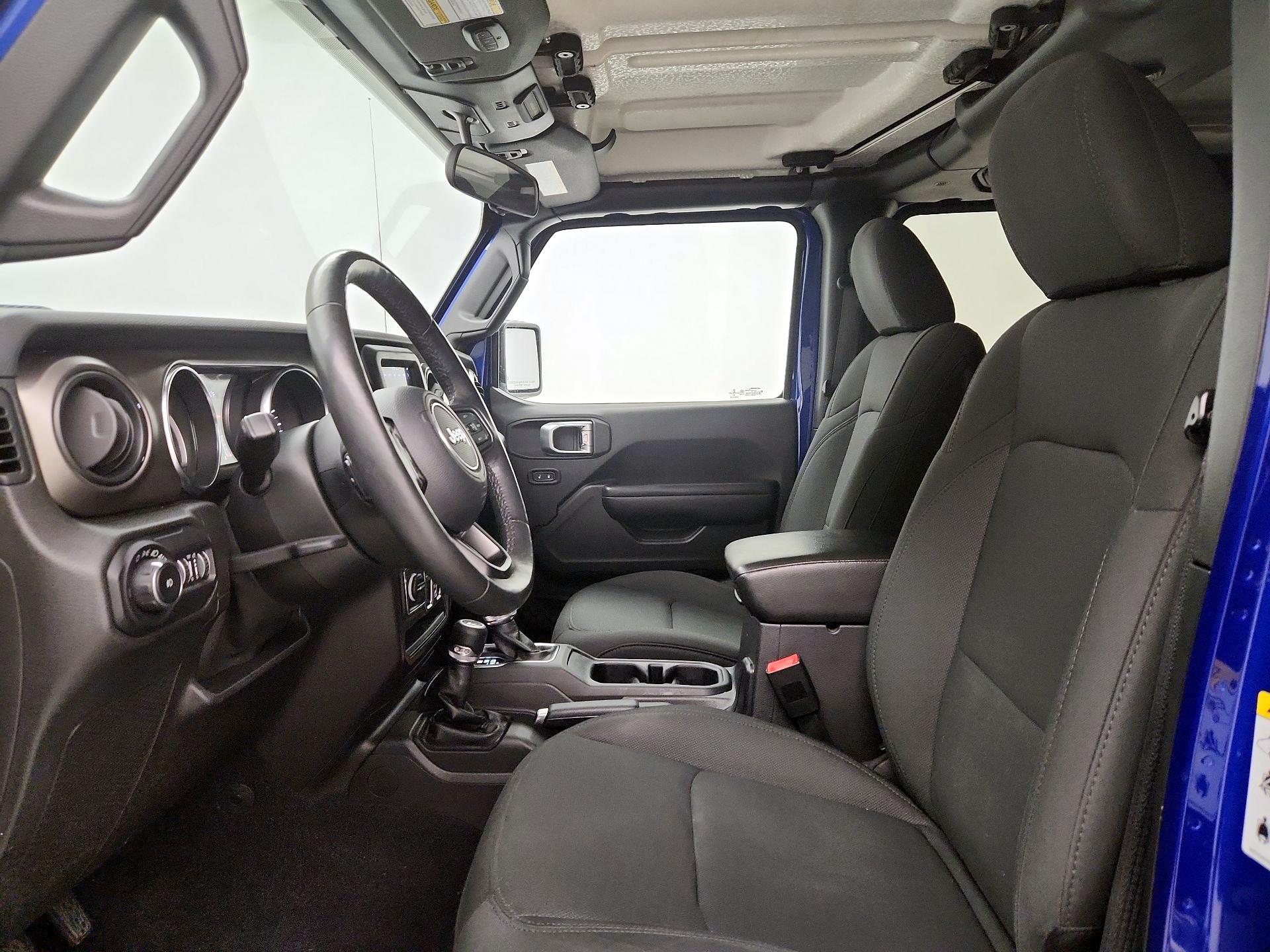 Thumbnail: 2019 Jeep Wrangler - 11