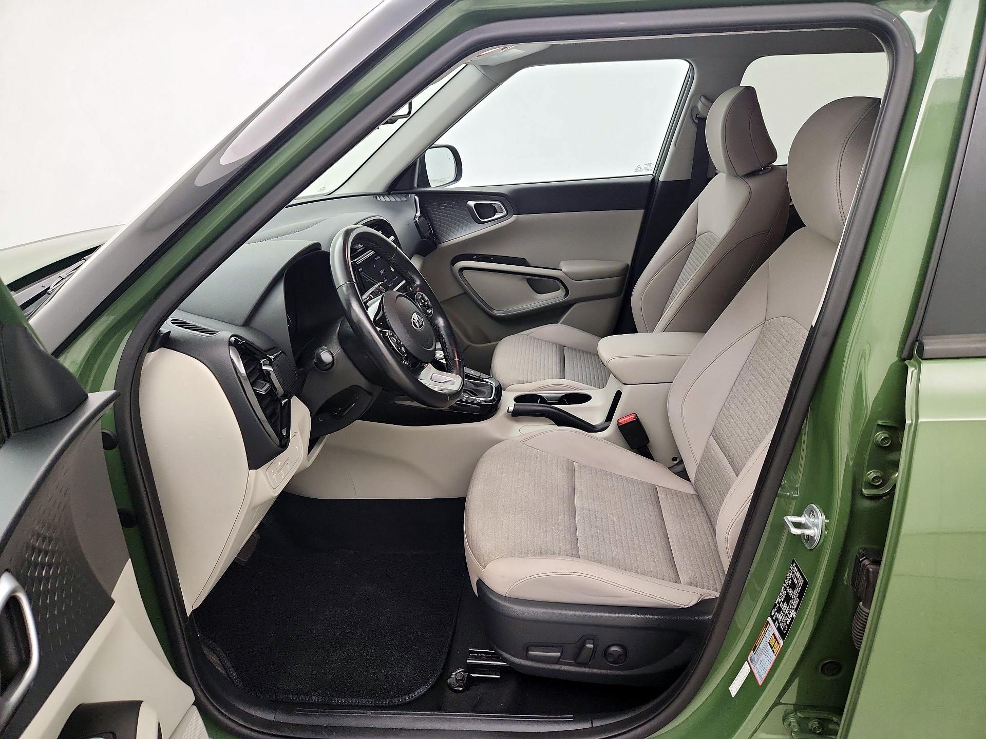 Thumbnail: 2020 Kia Soul - 11