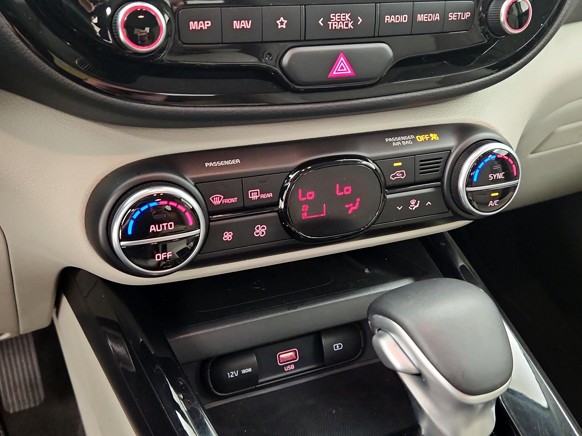 Thumbnail: 2020 Kia Soul - 17