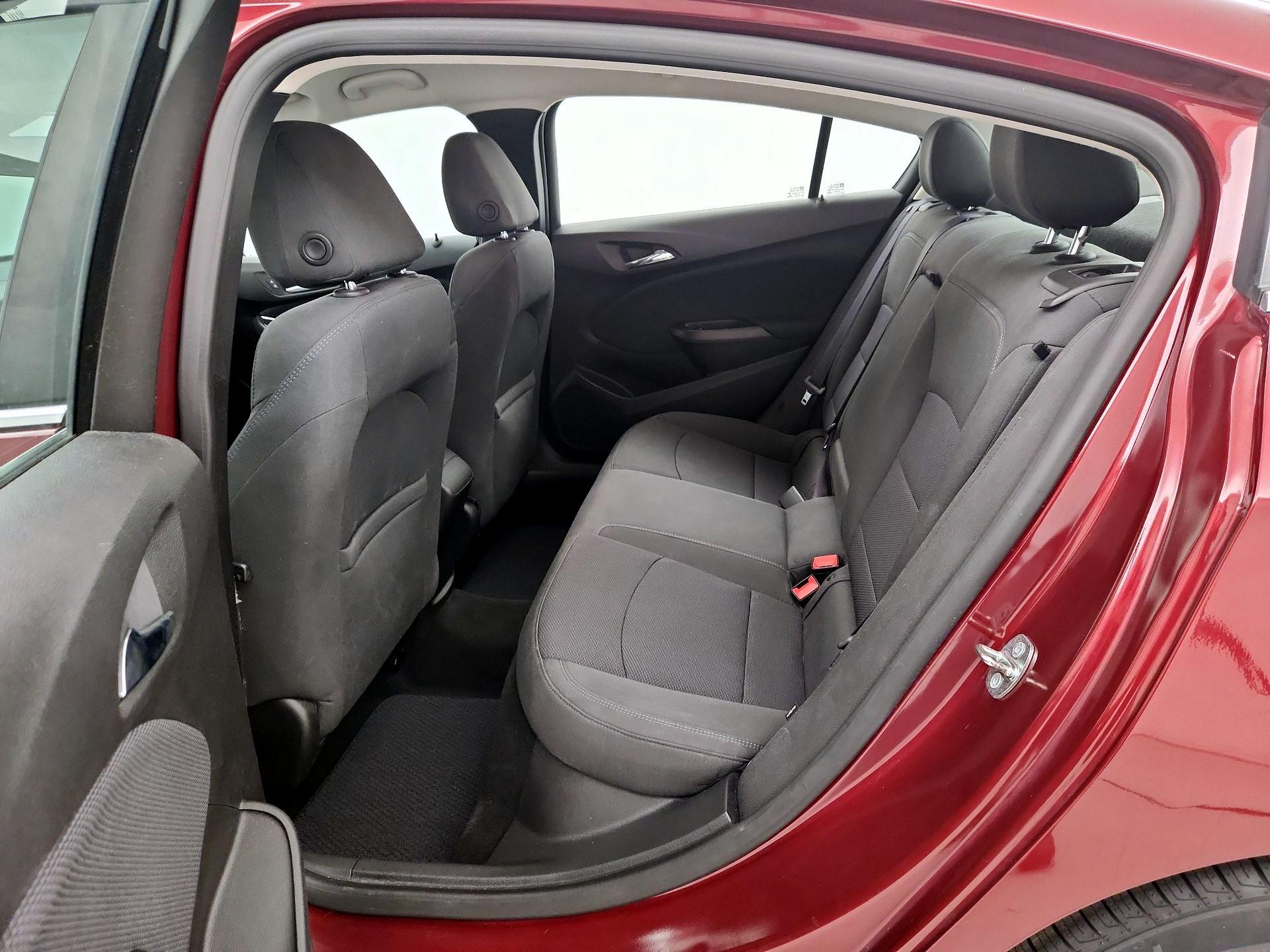 Thumbnail: 2016 Chevrolet Cruze - 19