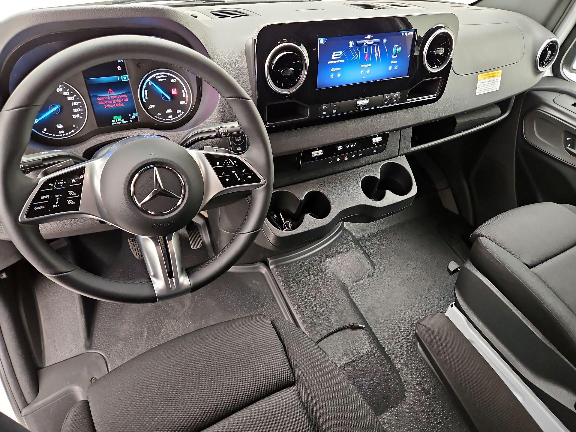 Thumbnail: 2024 Mercedes-Benz eSprinter - 9