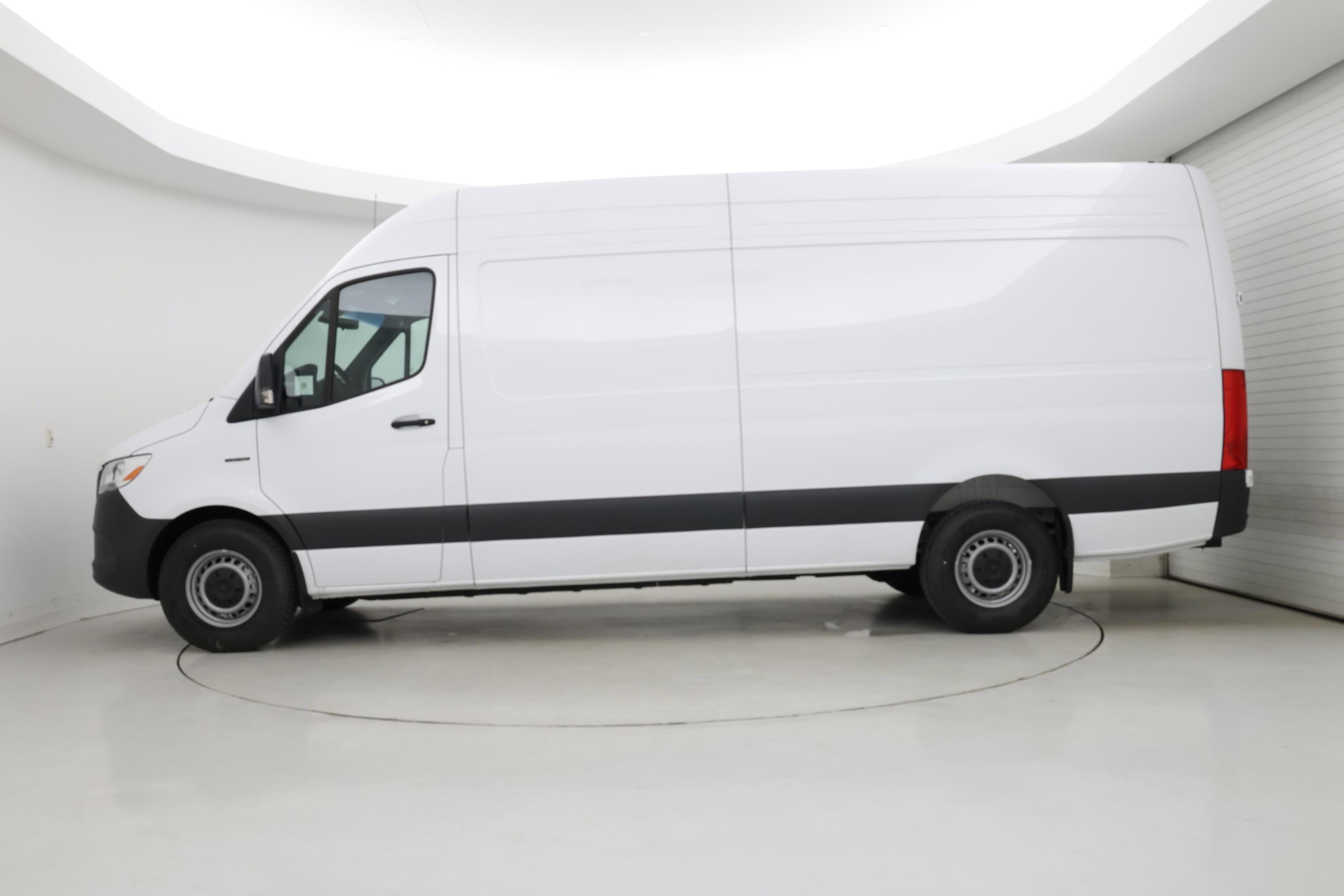 Thumbnail: 2024 Mercedes-Benz eSprinter - 3