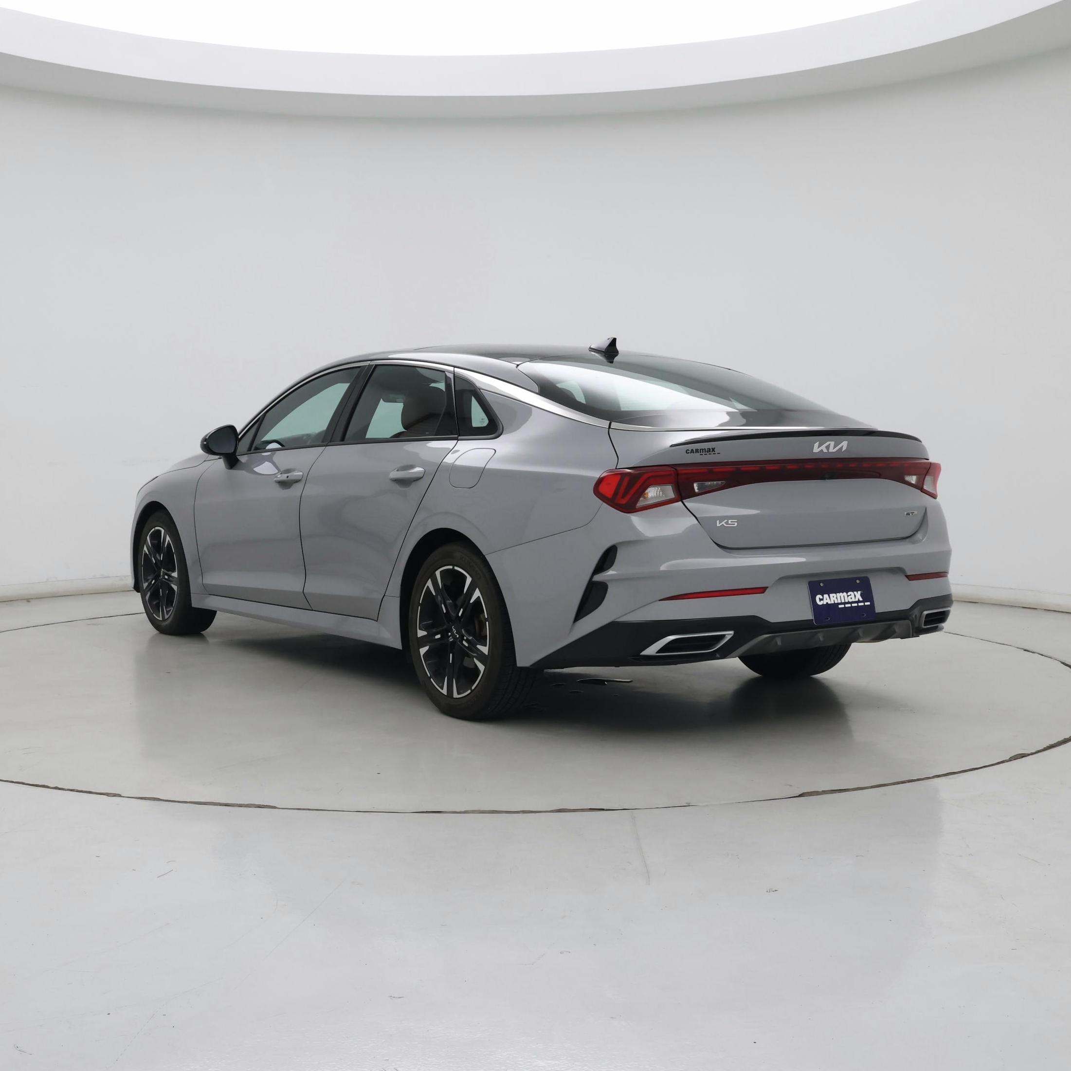Thumbnail: 2023 Kia K5 - 2