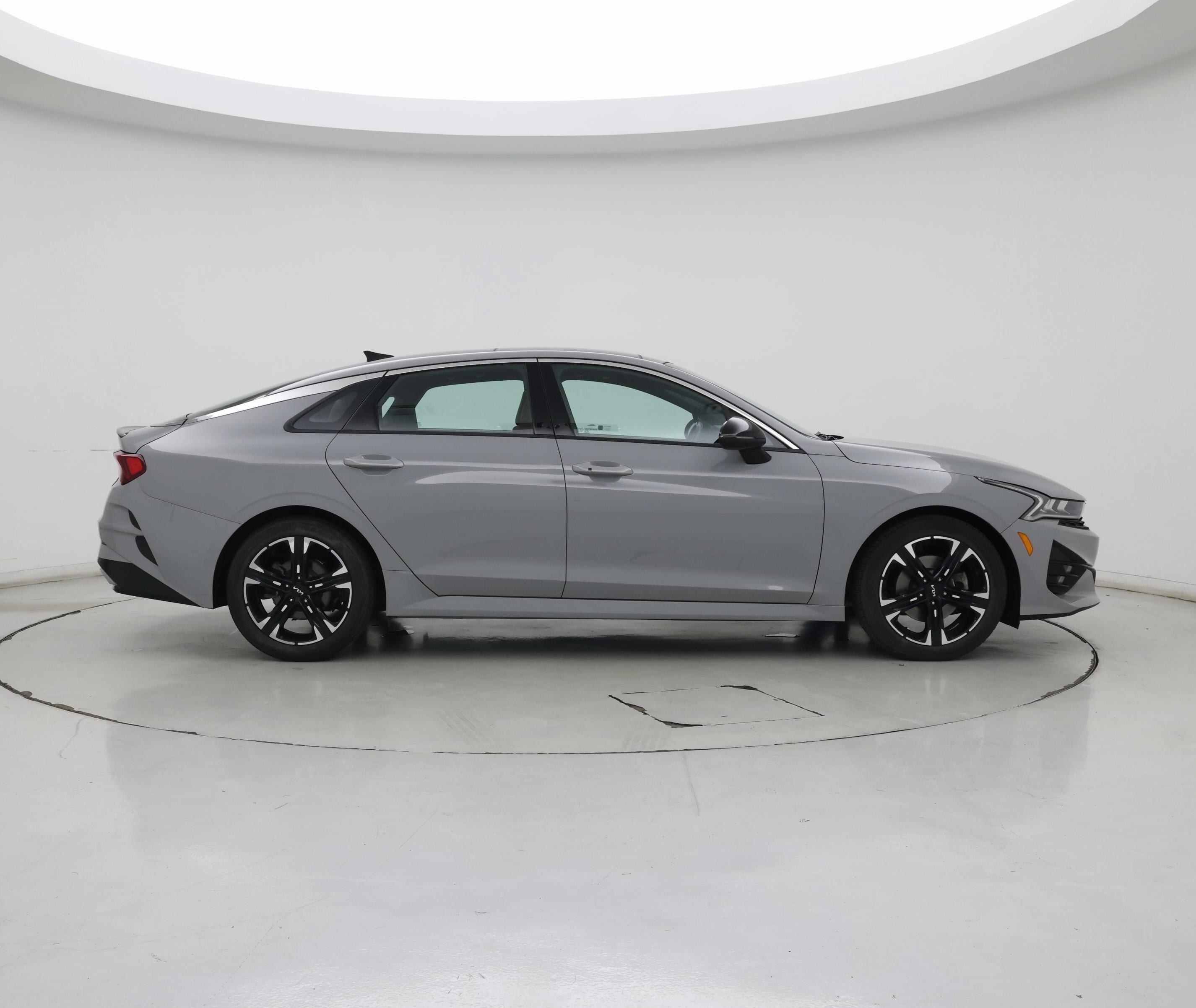 Thumbnail: 2023 Kia K5 - 7
