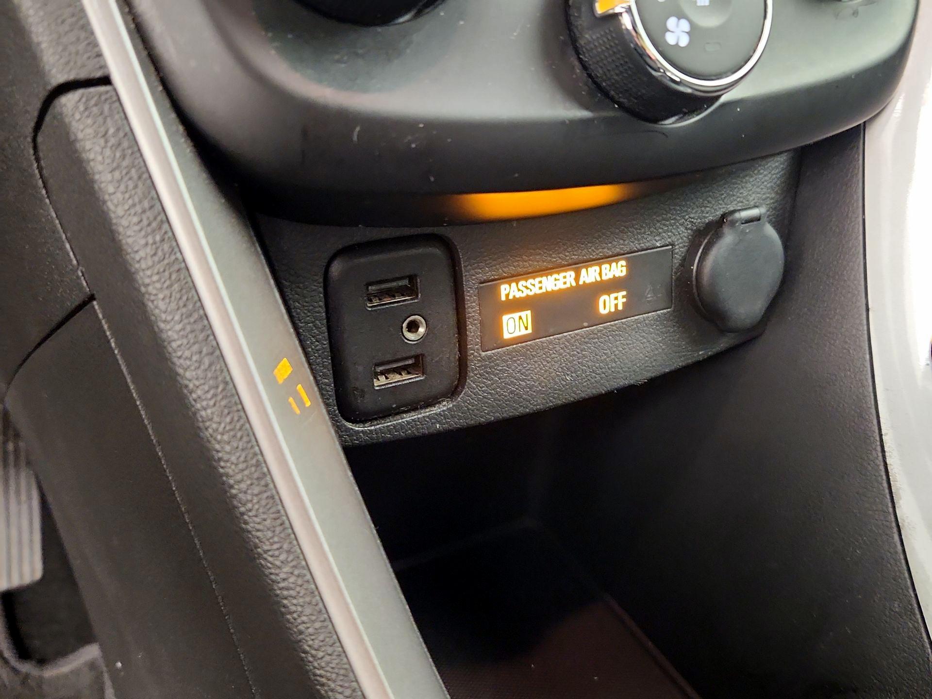 Thumbnail: 2021 Chevrolet Trax - 18