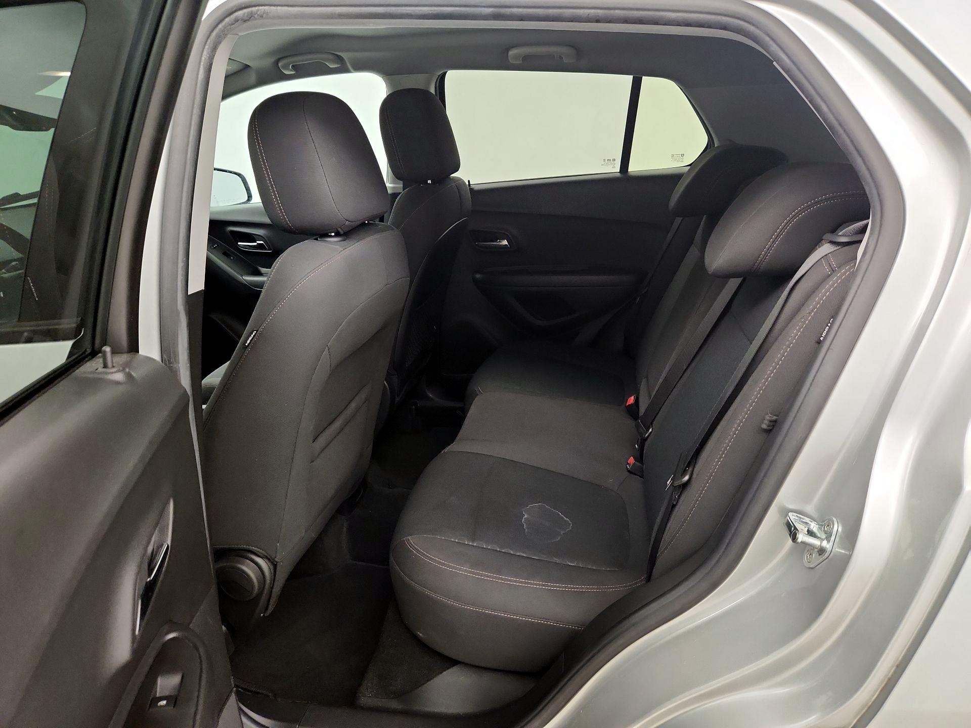 Thumbnail: 2021 Chevrolet Trax - 19