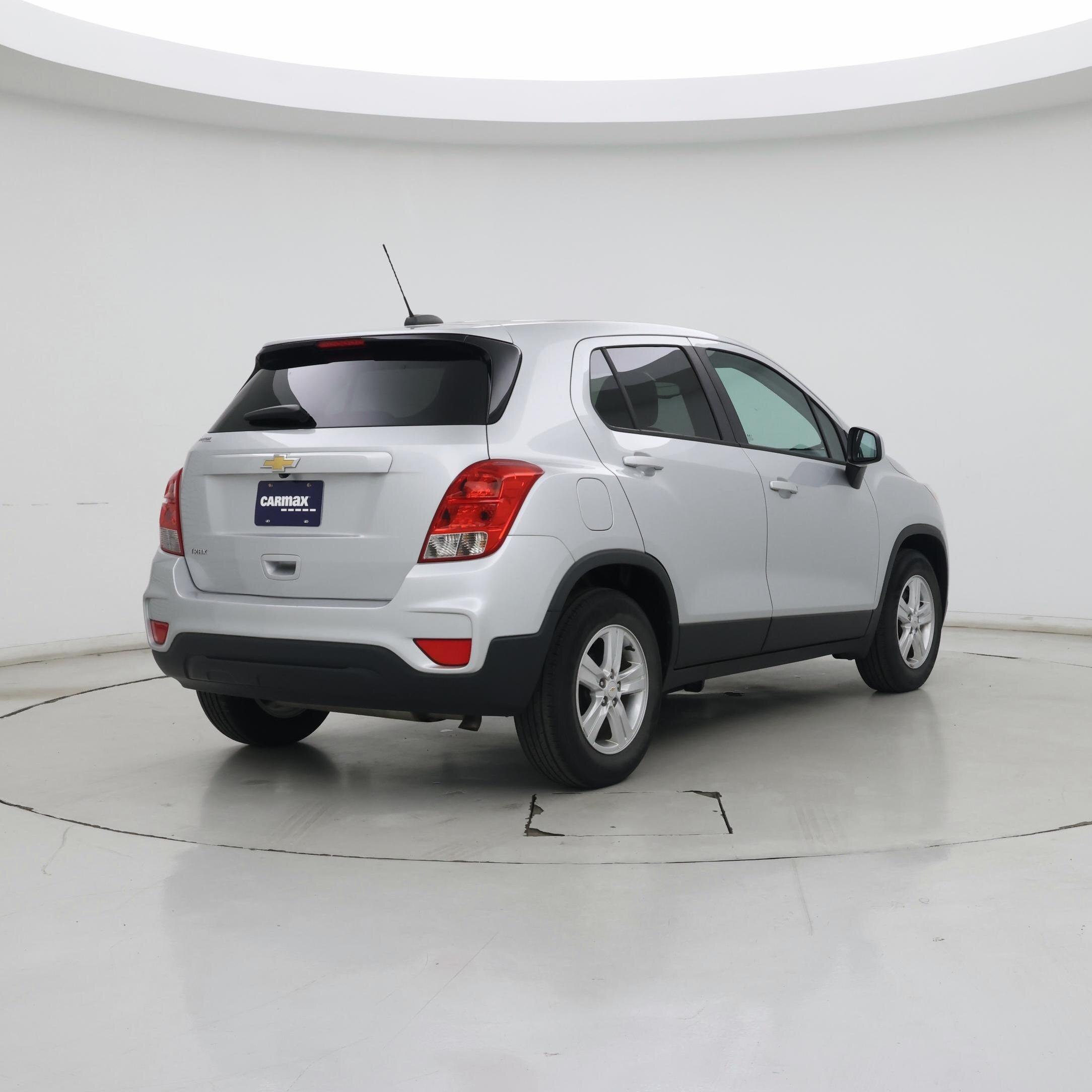 Thumbnail: 2021 Chevrolet Trax - 8