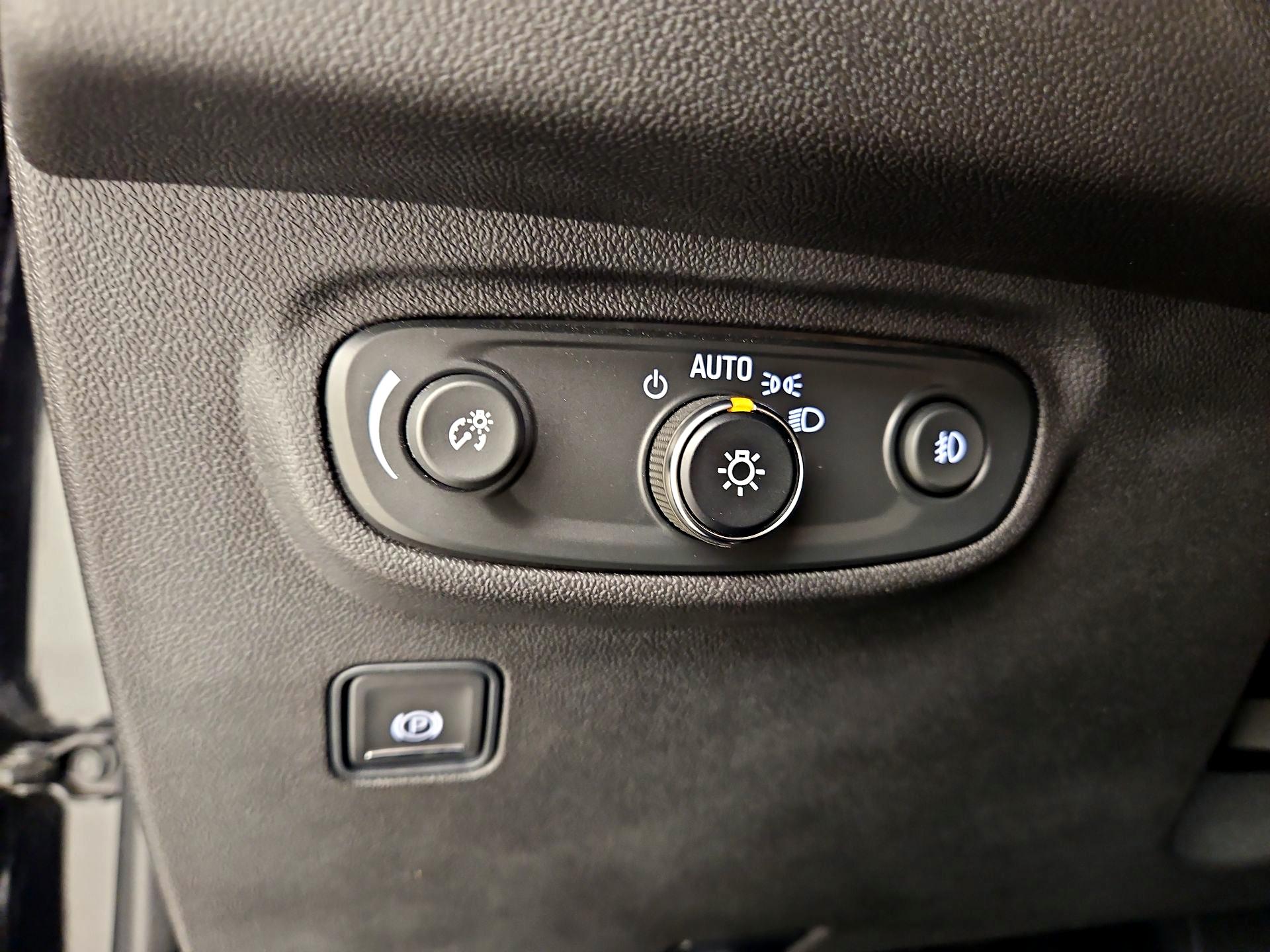 Thumbnail: 2022 GMC Terrain - 13