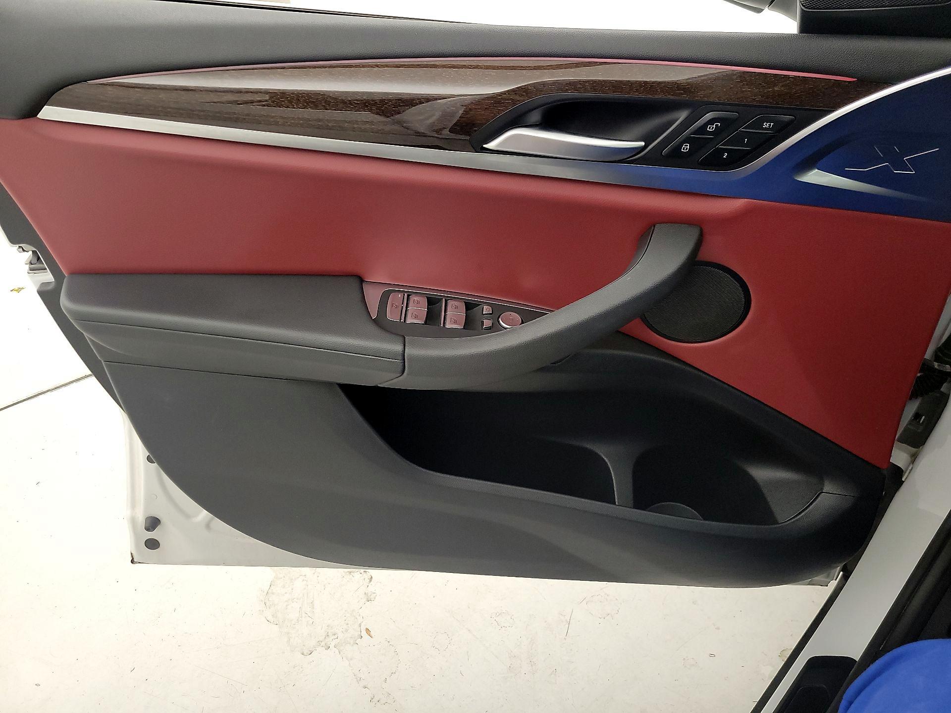 Thumbnail: 2022 BMW X3 - 12