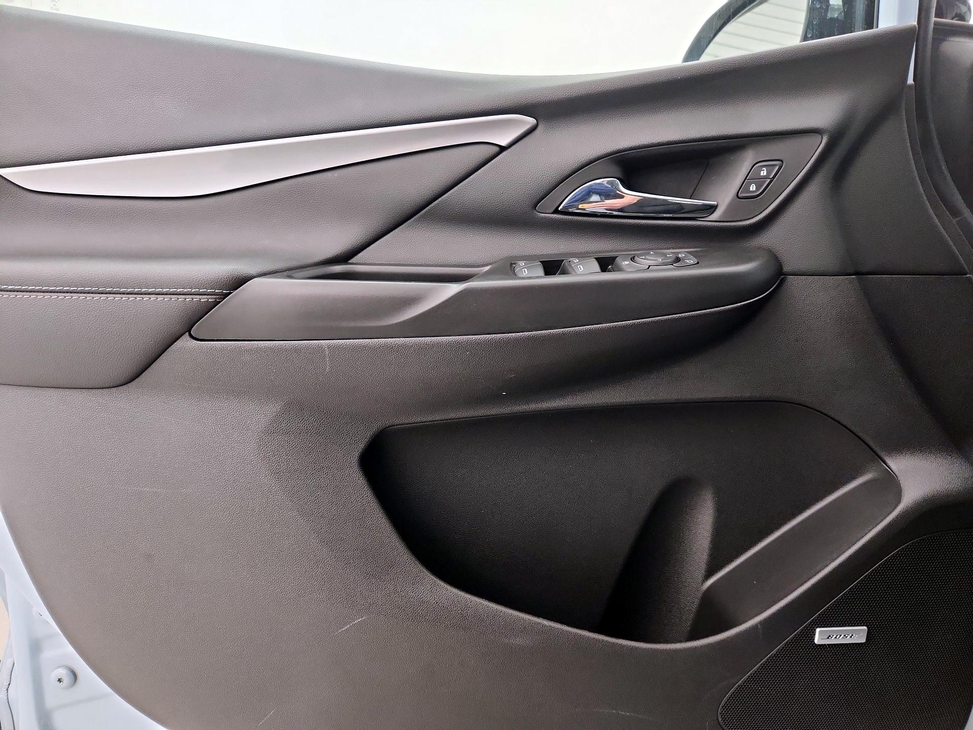 Thumbnail: 2023 Chevrolet Bolt EV - 12