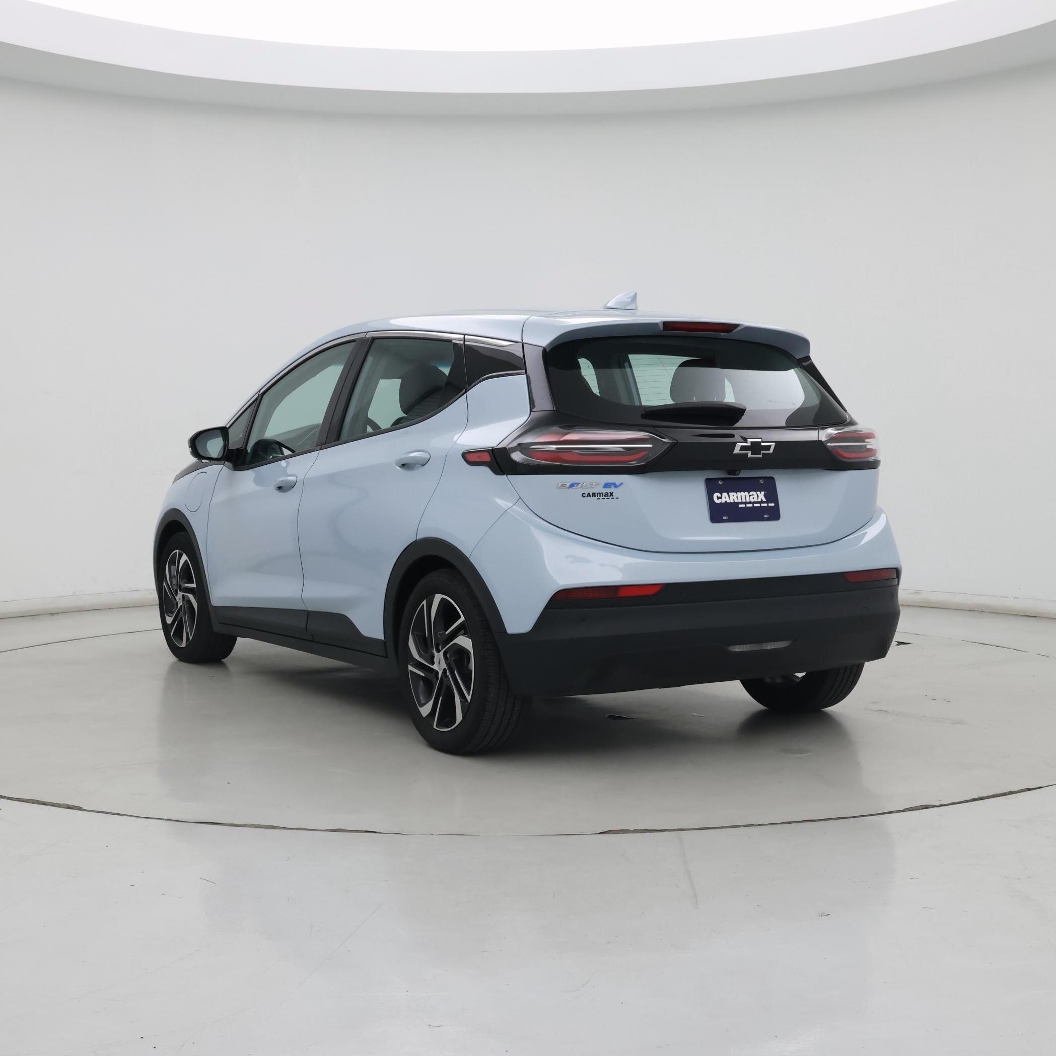 Thumbnail: 2023 Chevrolet Bolt EV - 2