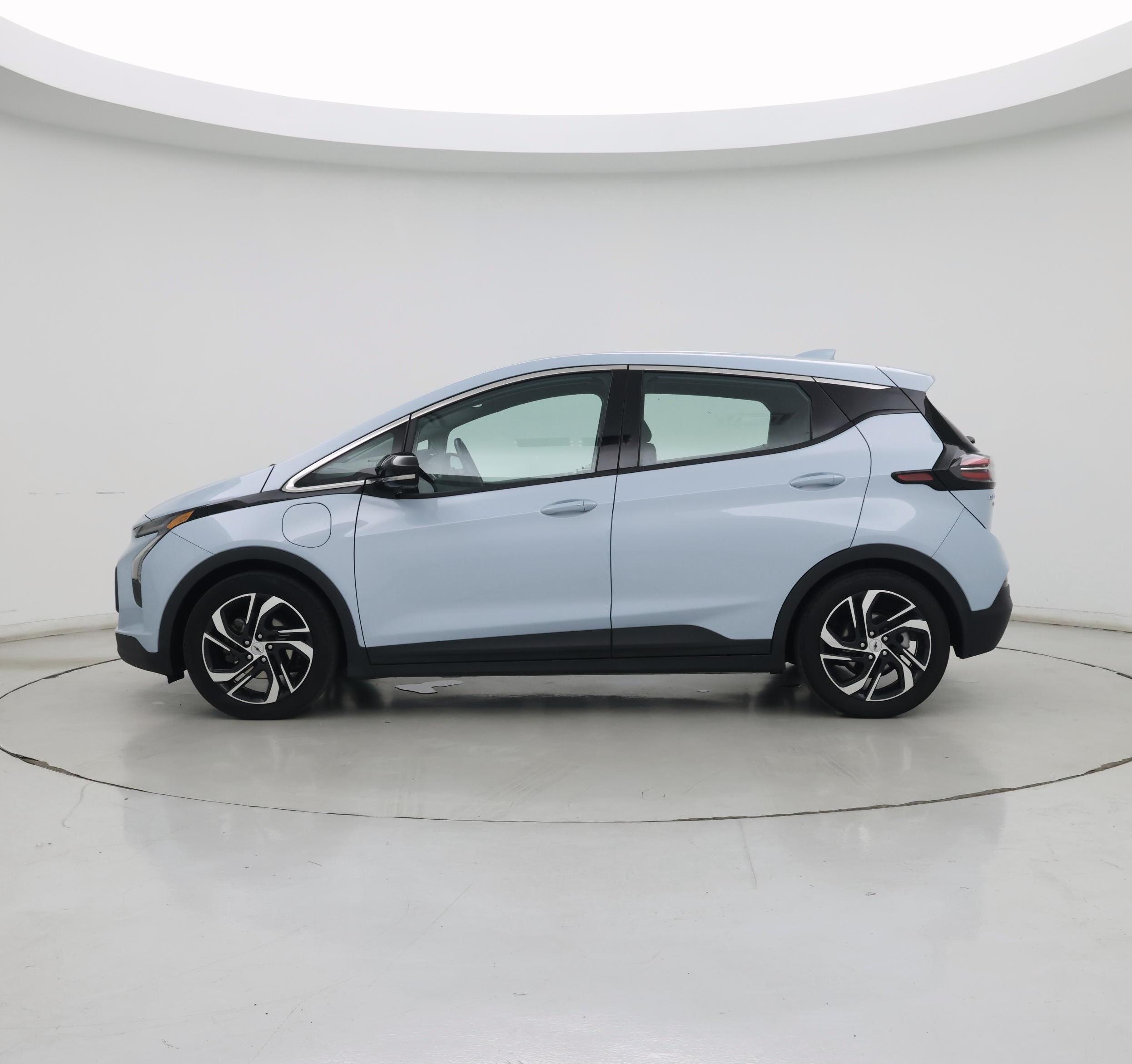 Thumbnail: 2023 Chevrolet Bolt EV - 3