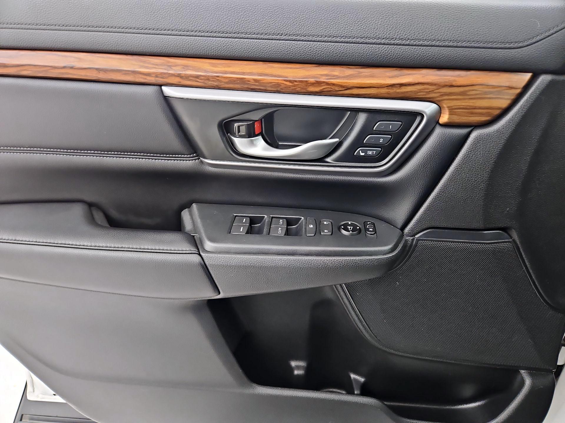 Thumbnail: 2018 Honda CR-V - 12