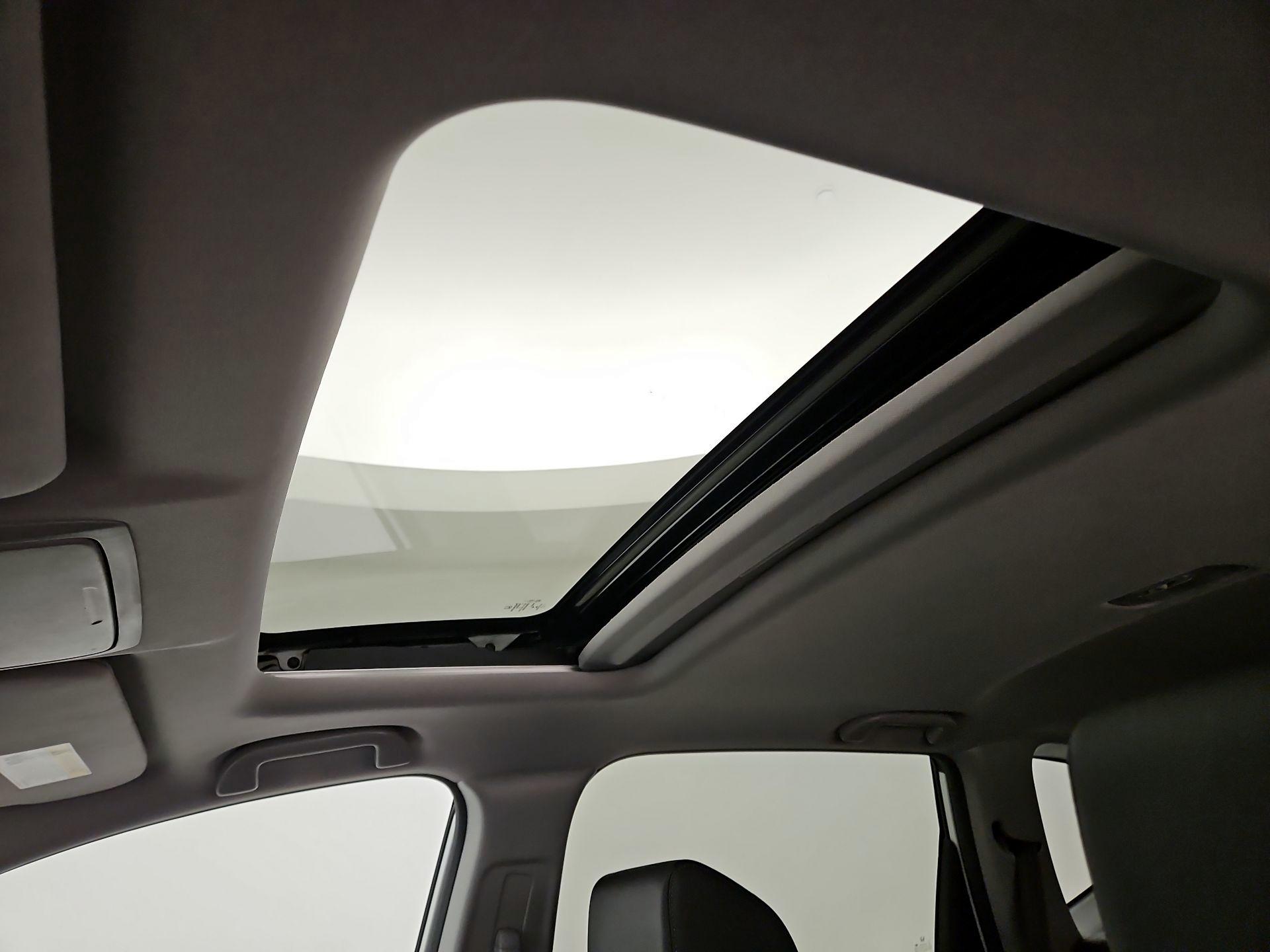 Thumbnail: 2018 Honda CR-V - 19