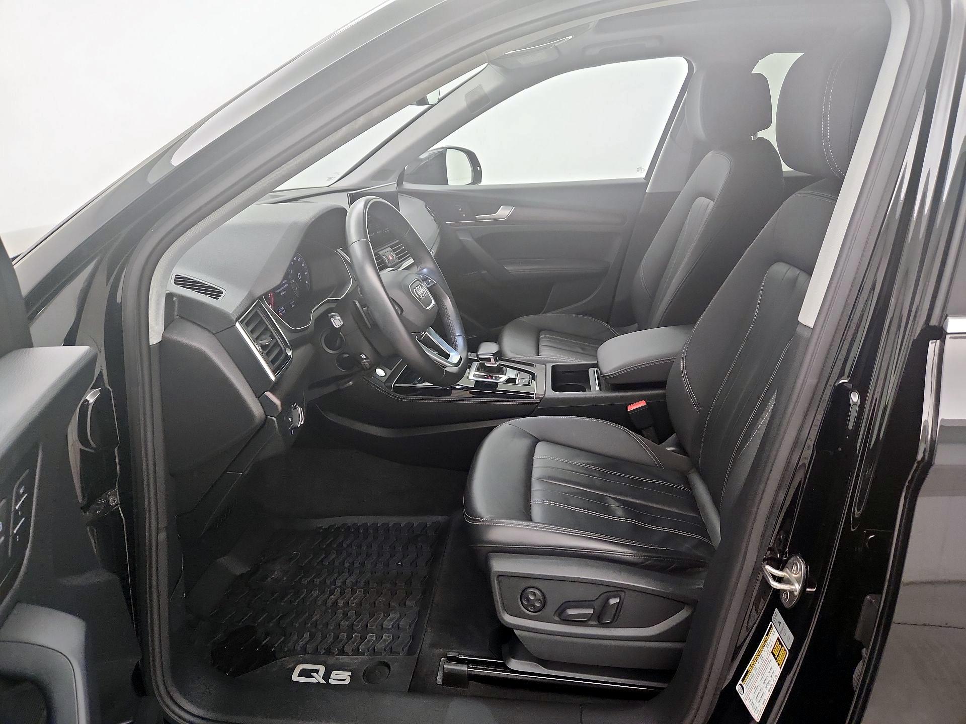 Thumbnail: 2021 Audi Q5 - 11