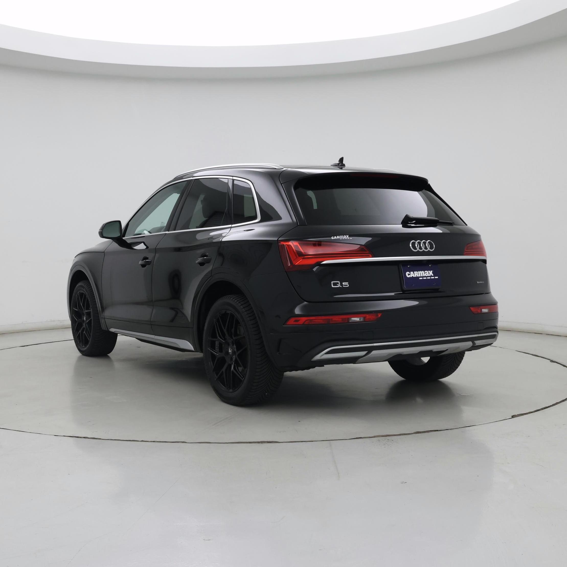 Thumbnail: 2021 Audi Q5 - 2