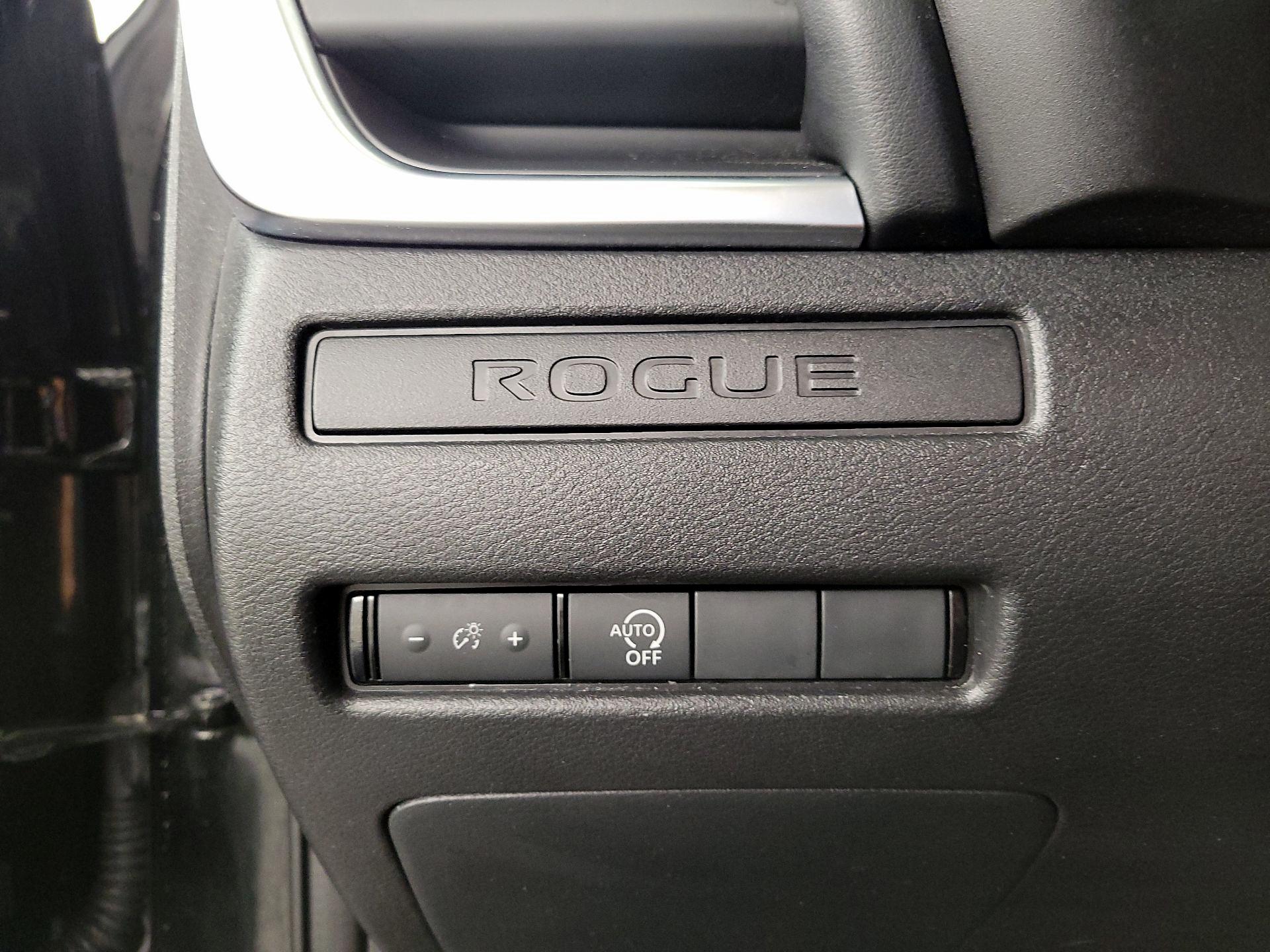 Thumbnail: 2023 Nissan Rogue - 13