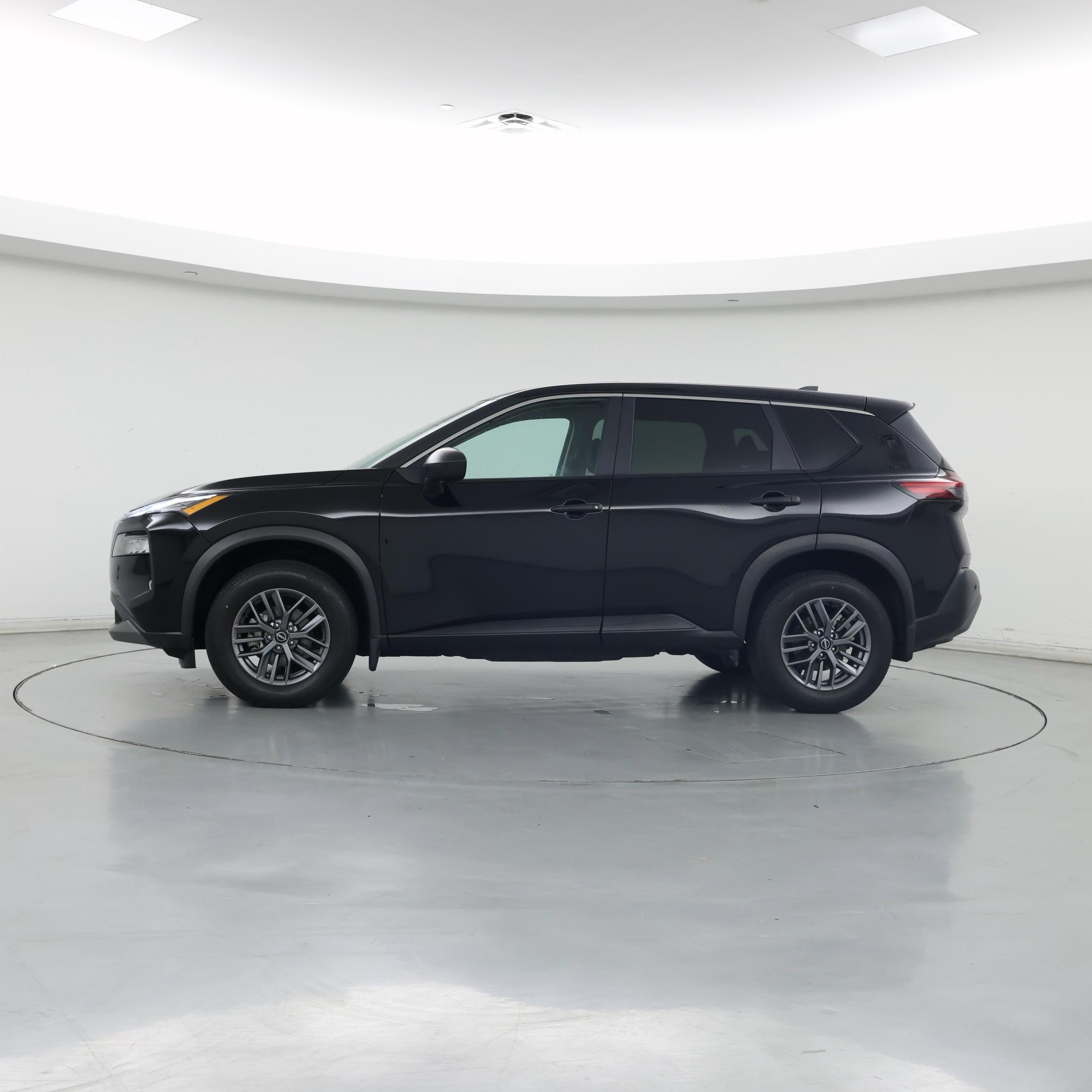 Thumbnail: 2023 Nissan Rogue - 3