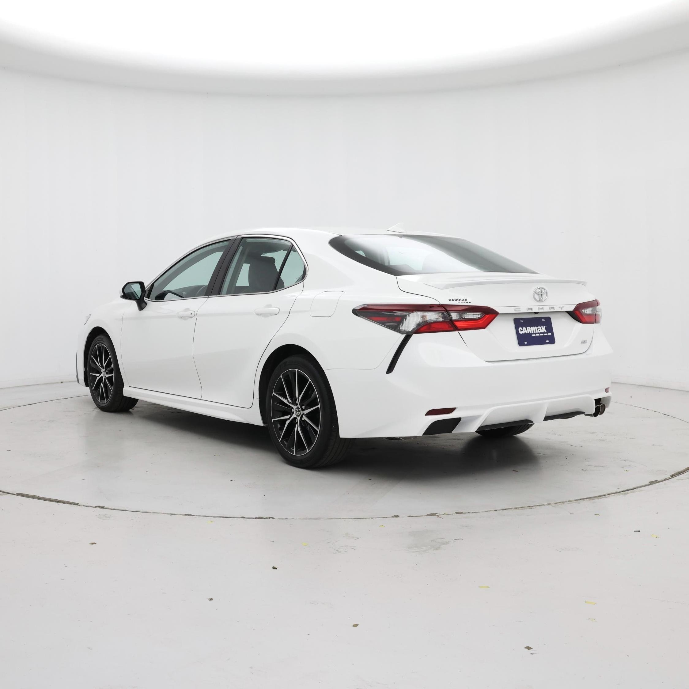 Thumbnail: 2021 Toyota Camry - 2