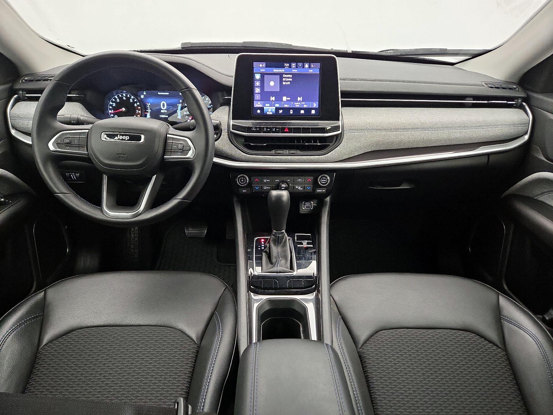 Thumbnail: 2022 Jeep Compass - 9