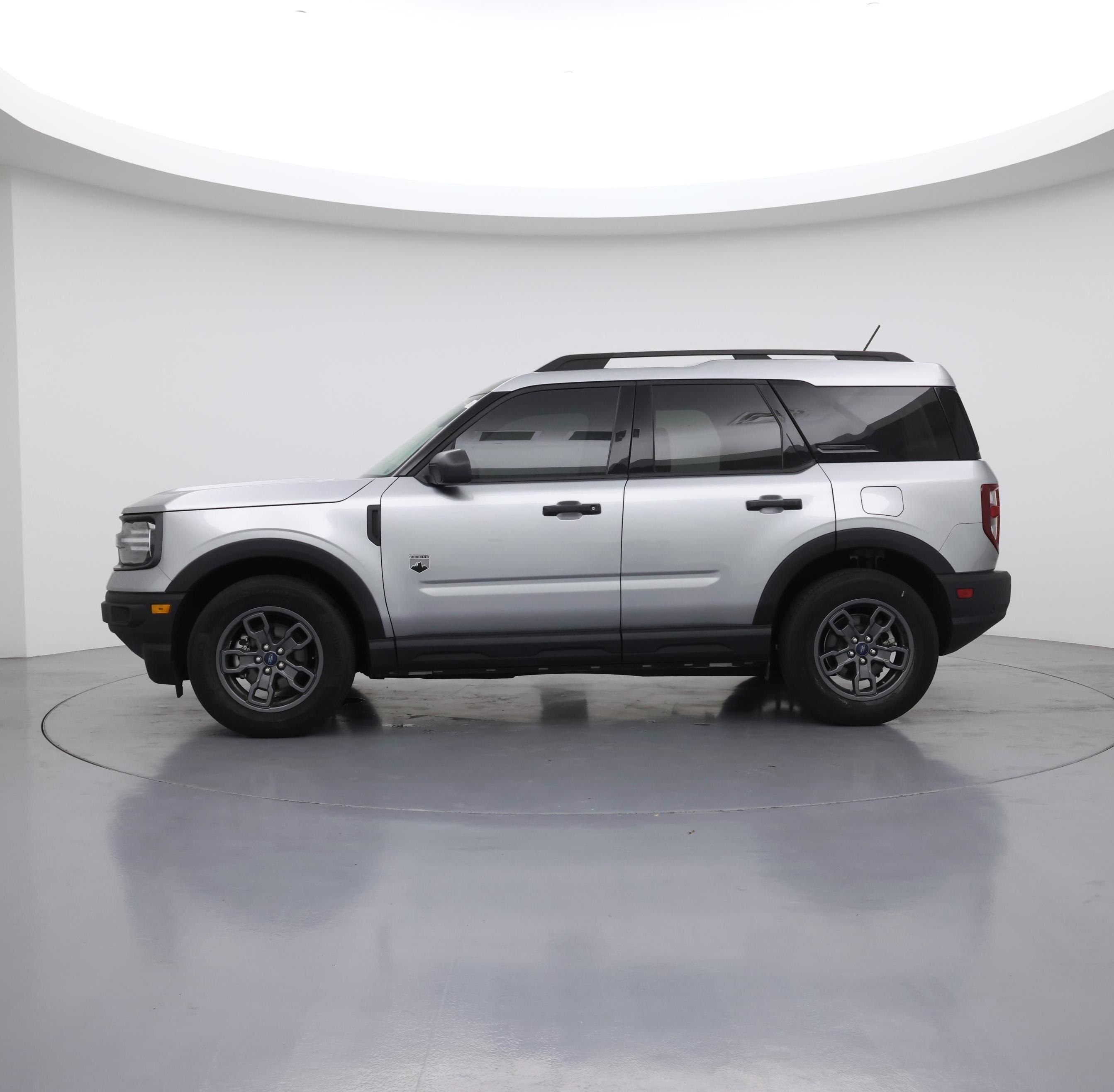 Thumbnail: 2023 Ford Bronco Sport - 3