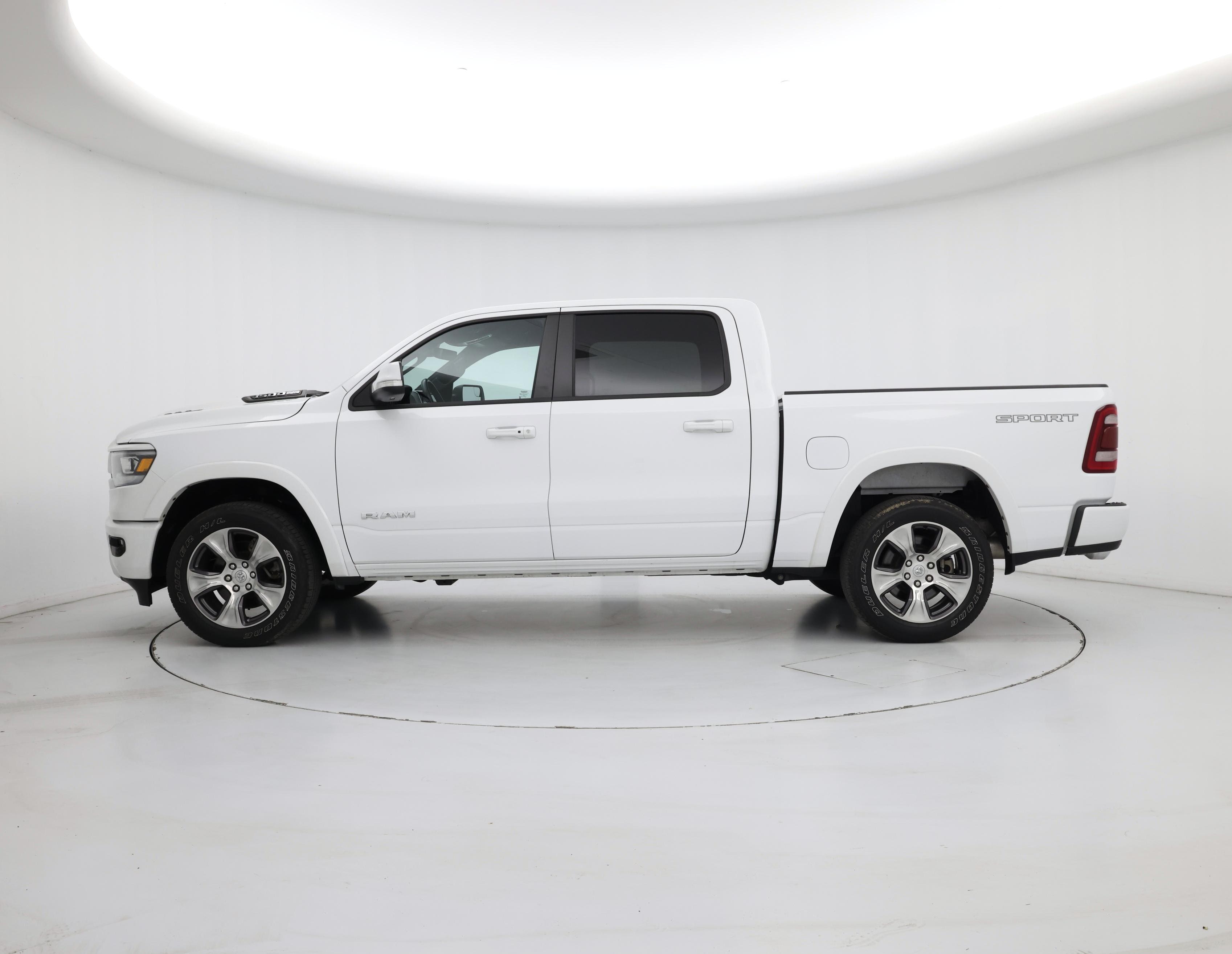 Thumbnail: 2022 RAM 1500 - 3