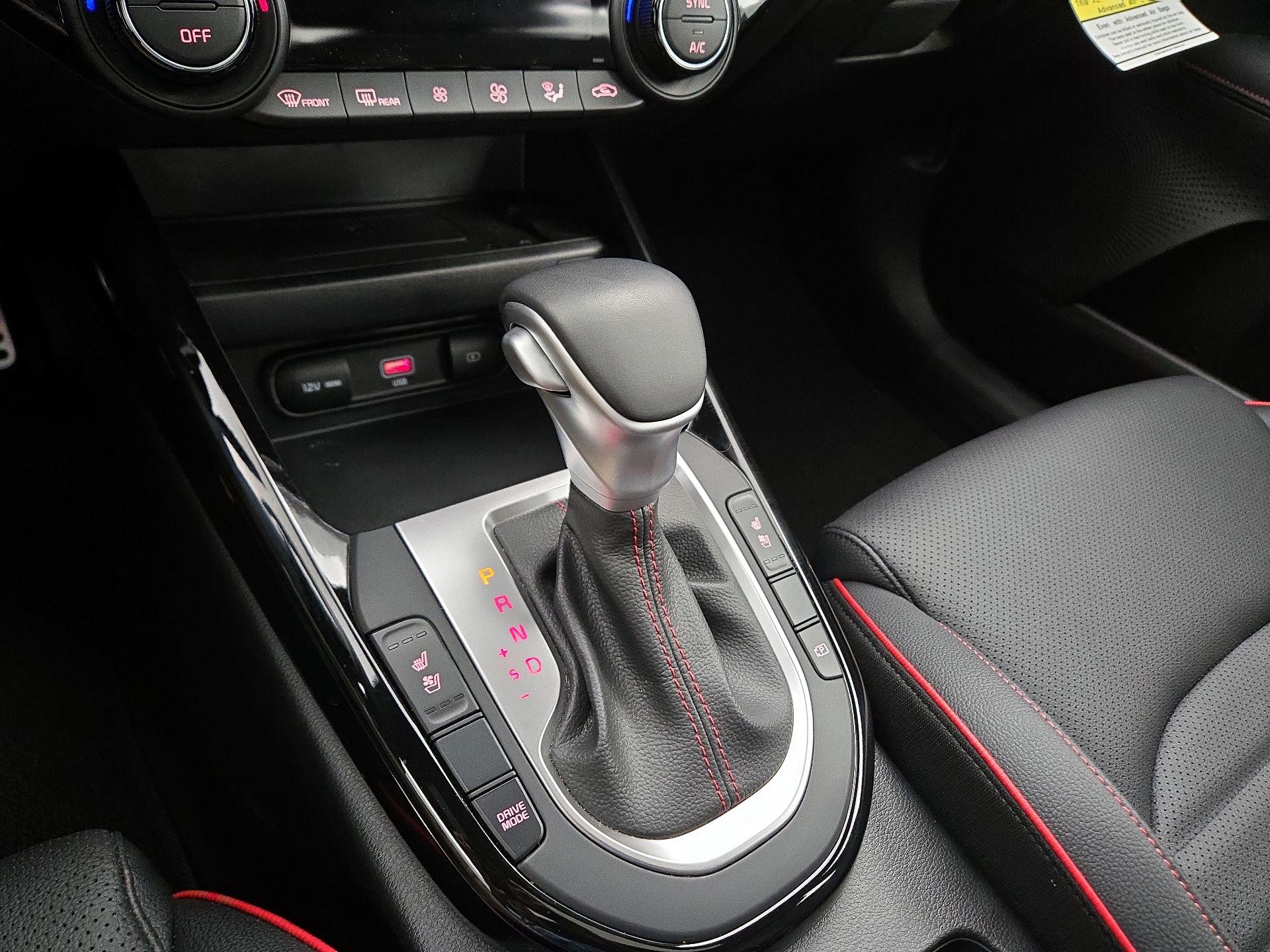 Thumbnail: 2023 Kia Forte - 18