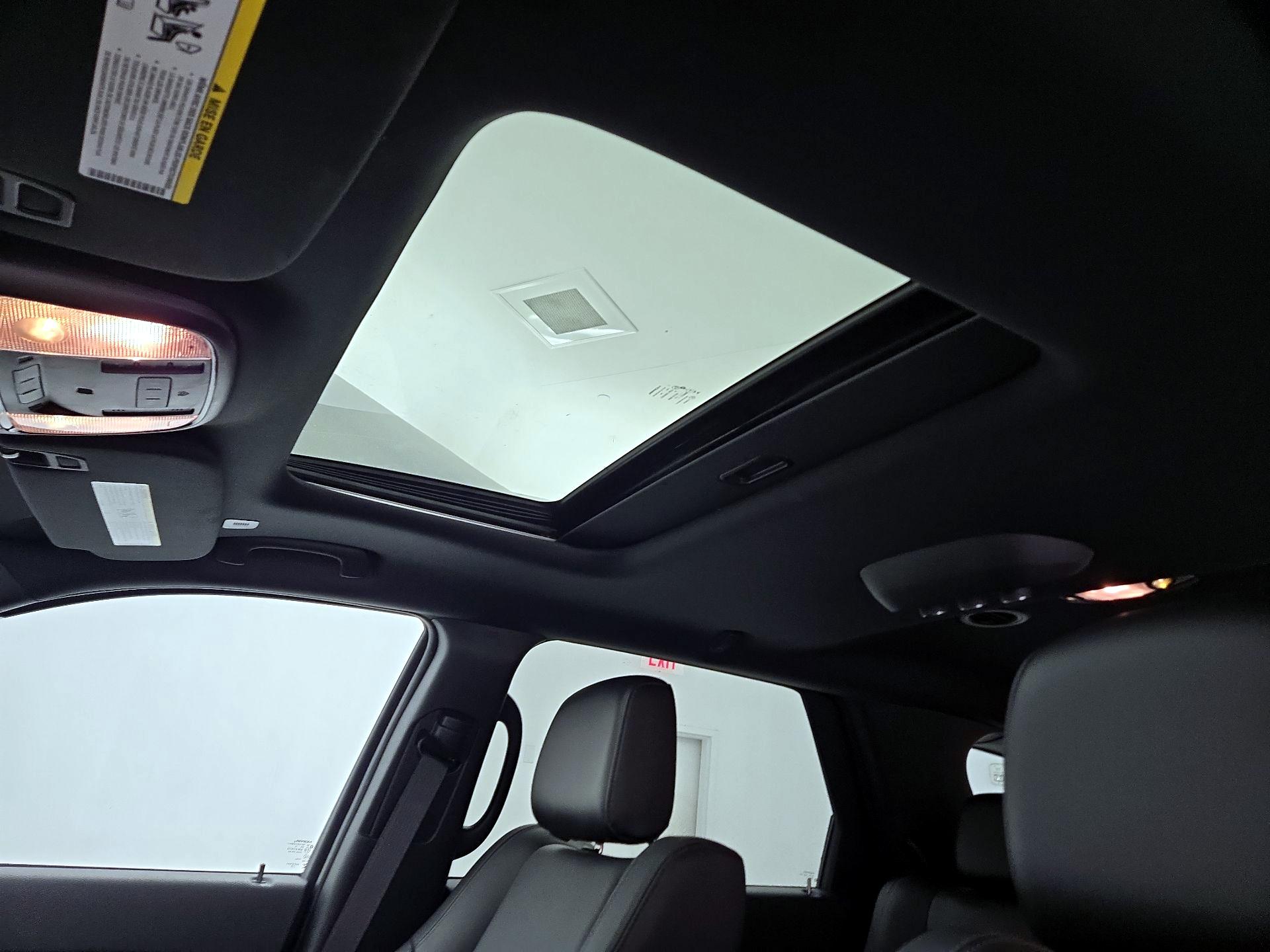 Thumbnail: 2022 Dodge Durango - 20