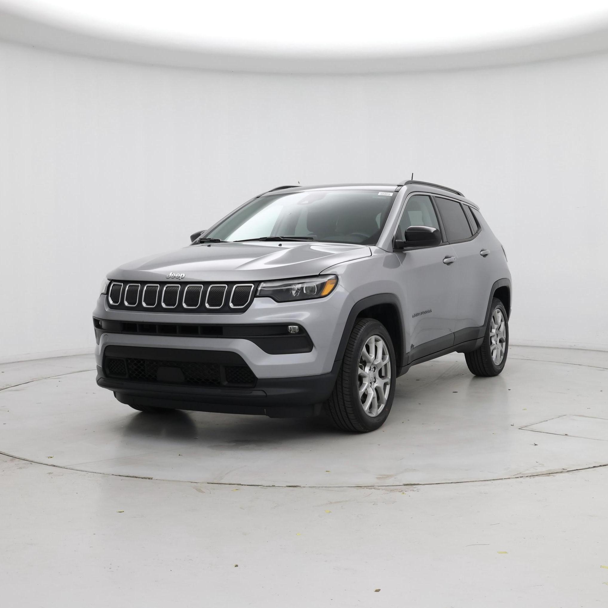 Thumbnail: 2022 Jeep Compass - 4