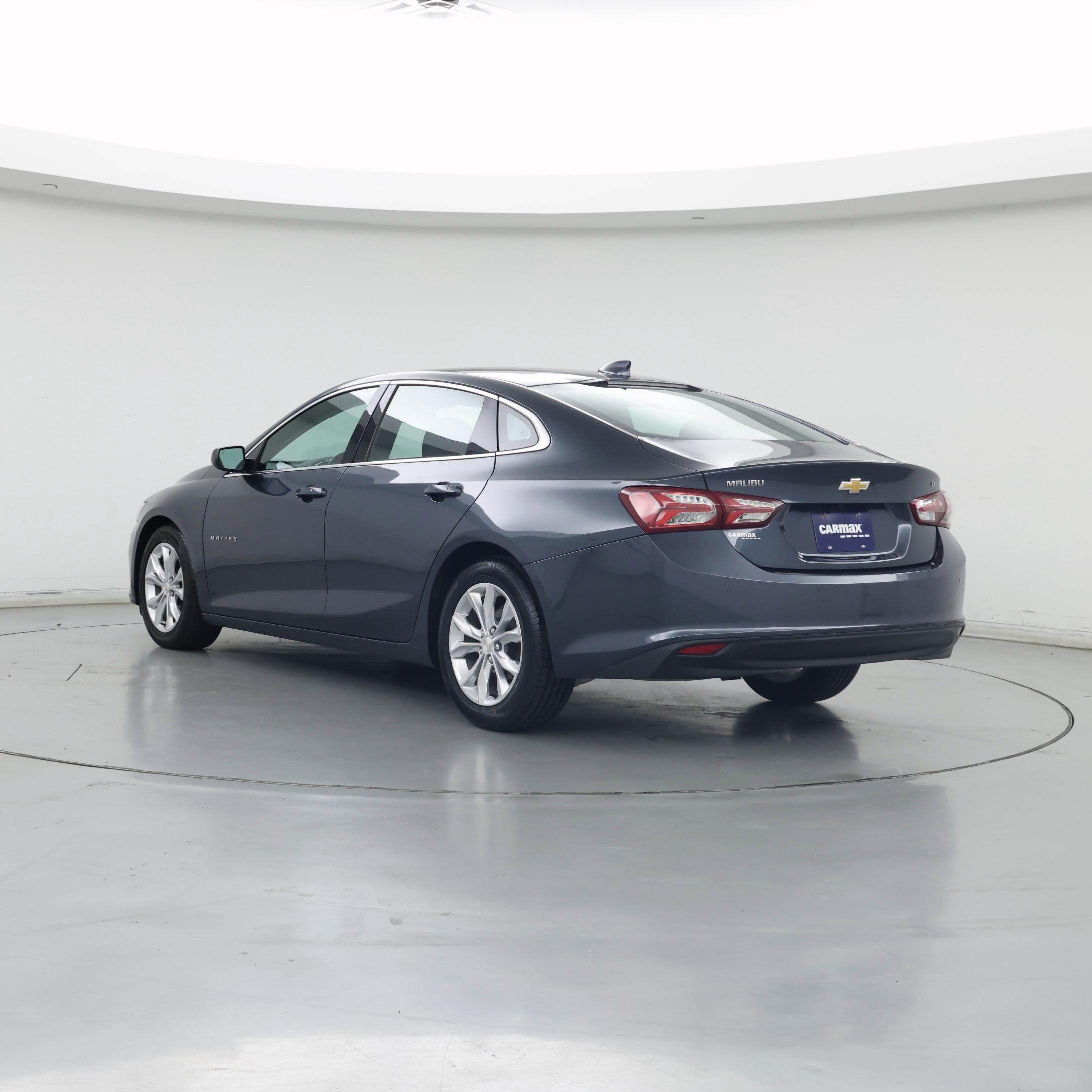 Thumbnail: 2021 Chevrolet Malibu - 2