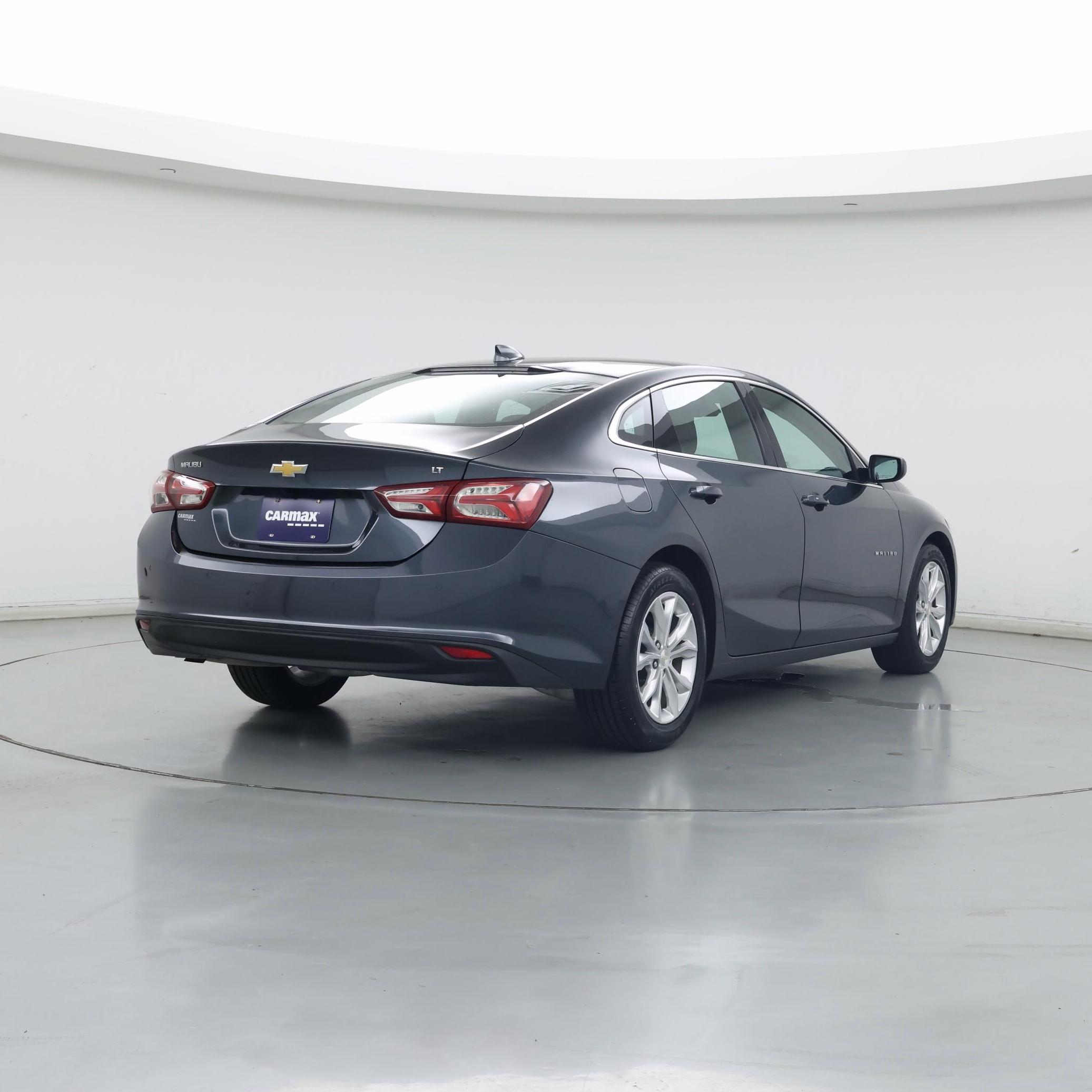Thumbnail: 2021 Chevrolet Malibu - 8