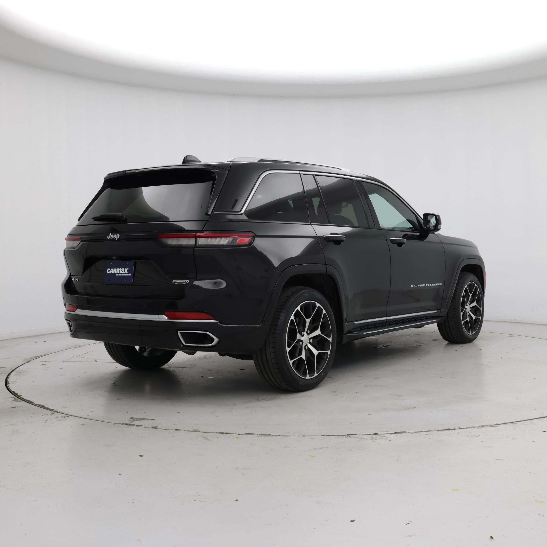 Thumbnail: 2022 Jeep Grand Cherokee - 8
