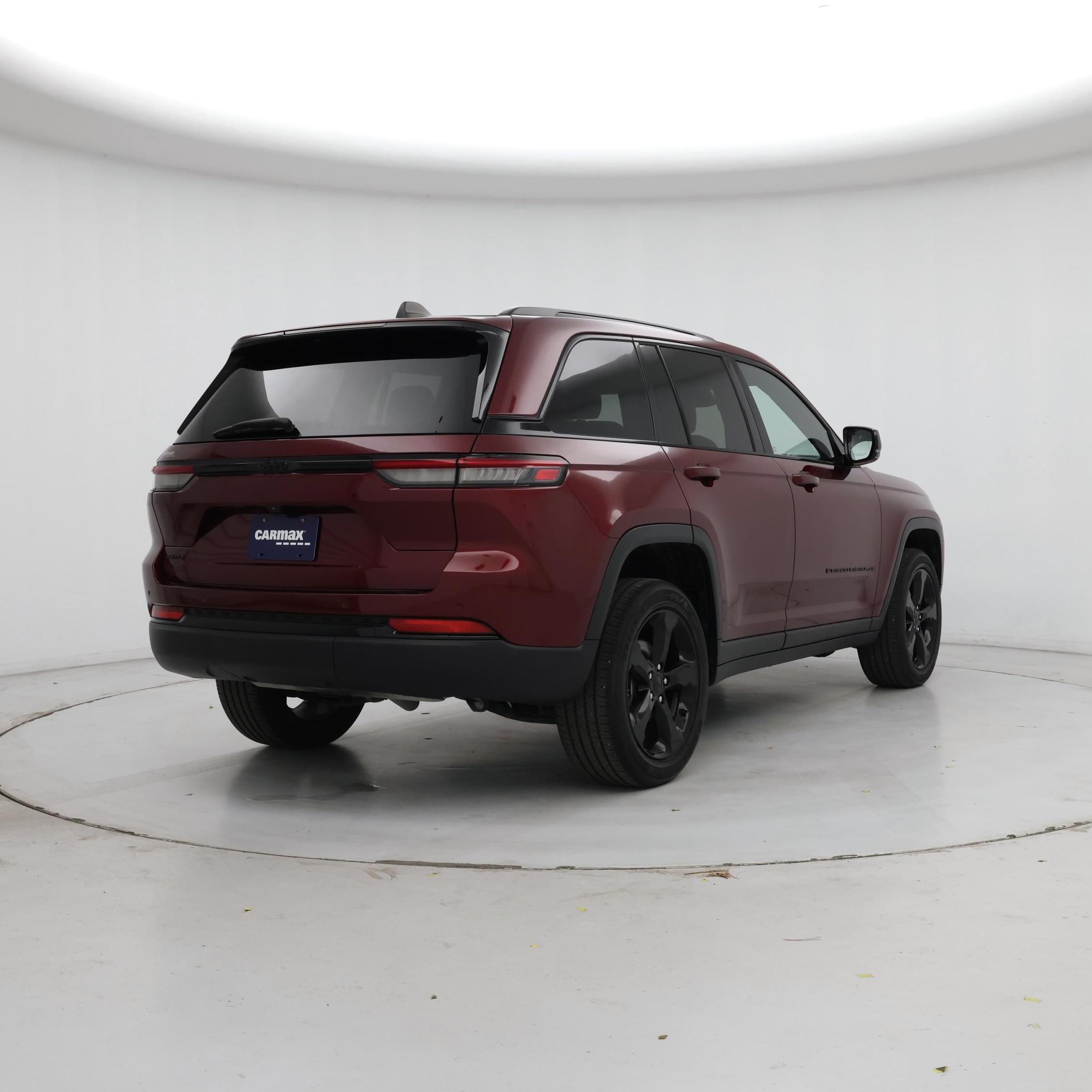 Thumbnail: 2023 Jeep Grand Cherokee - 8