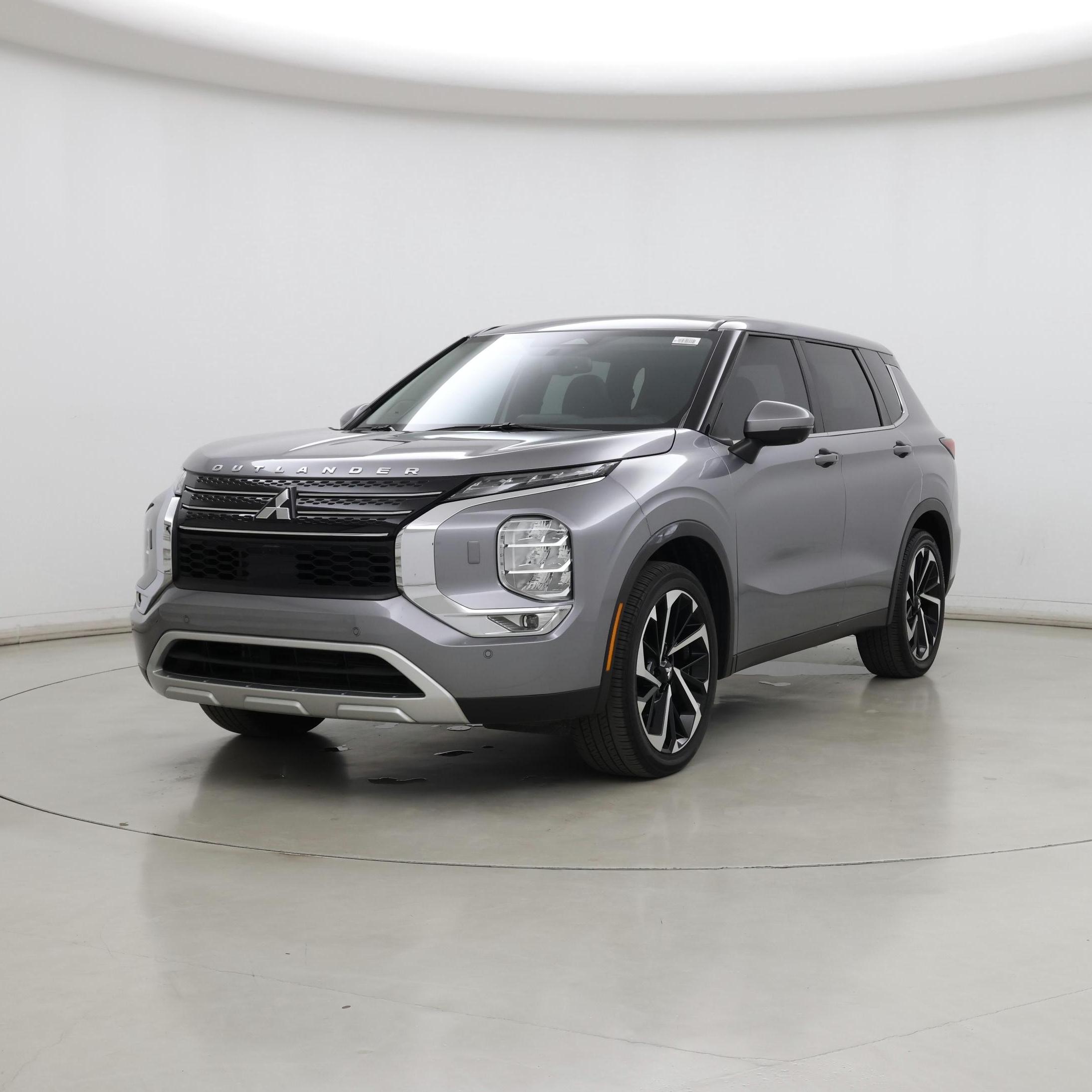 Thumbnail: 2022 Mitsubishi Outlander - 4