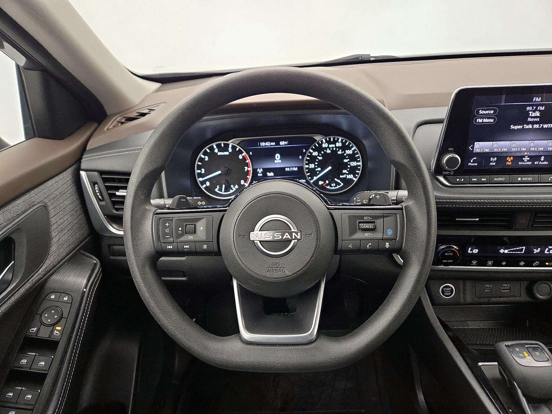 Thumbnail: 2023 Nissan Rogue - 10