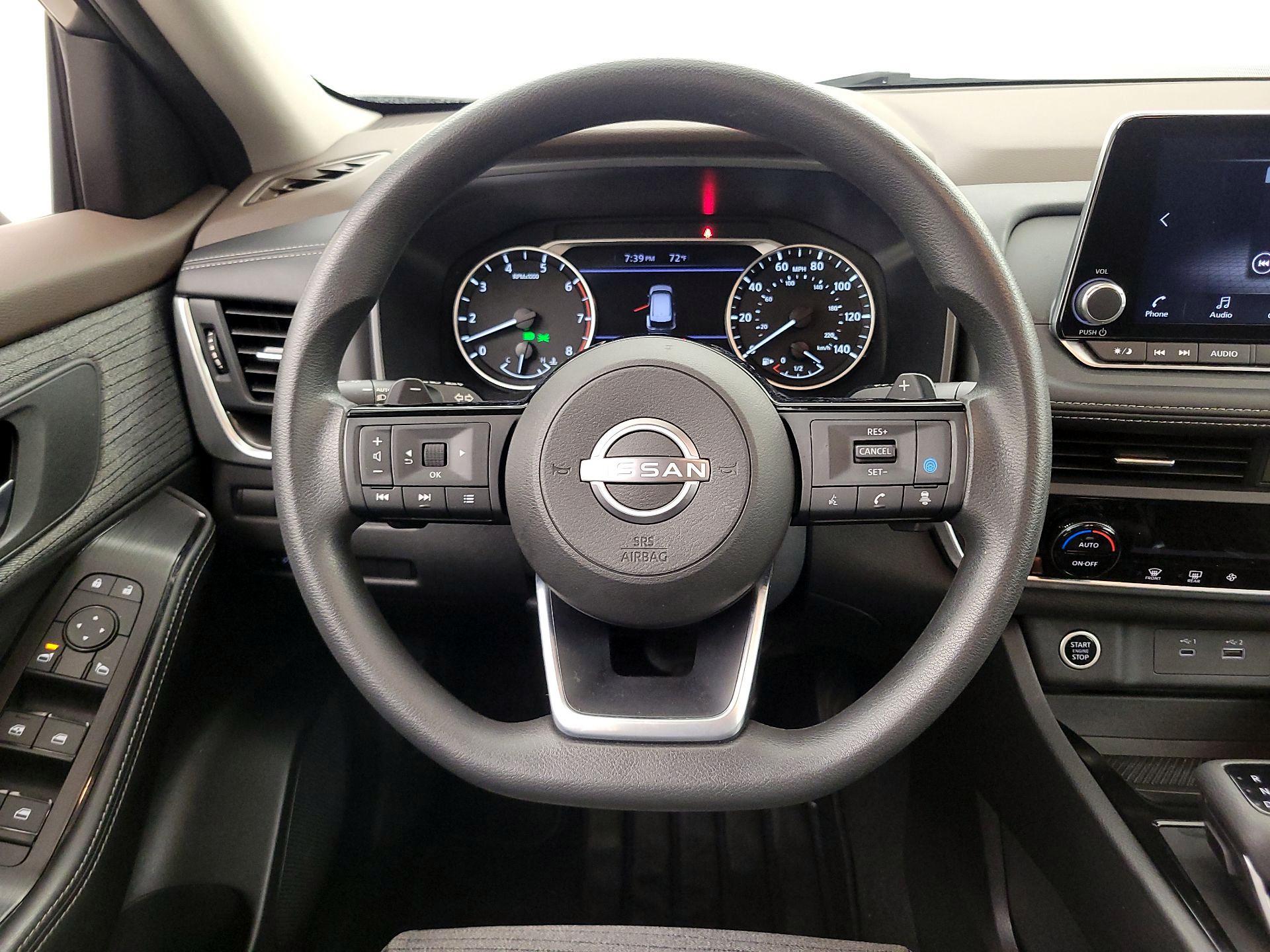 Thumbnail: 2023 Nissan Rogue - 10