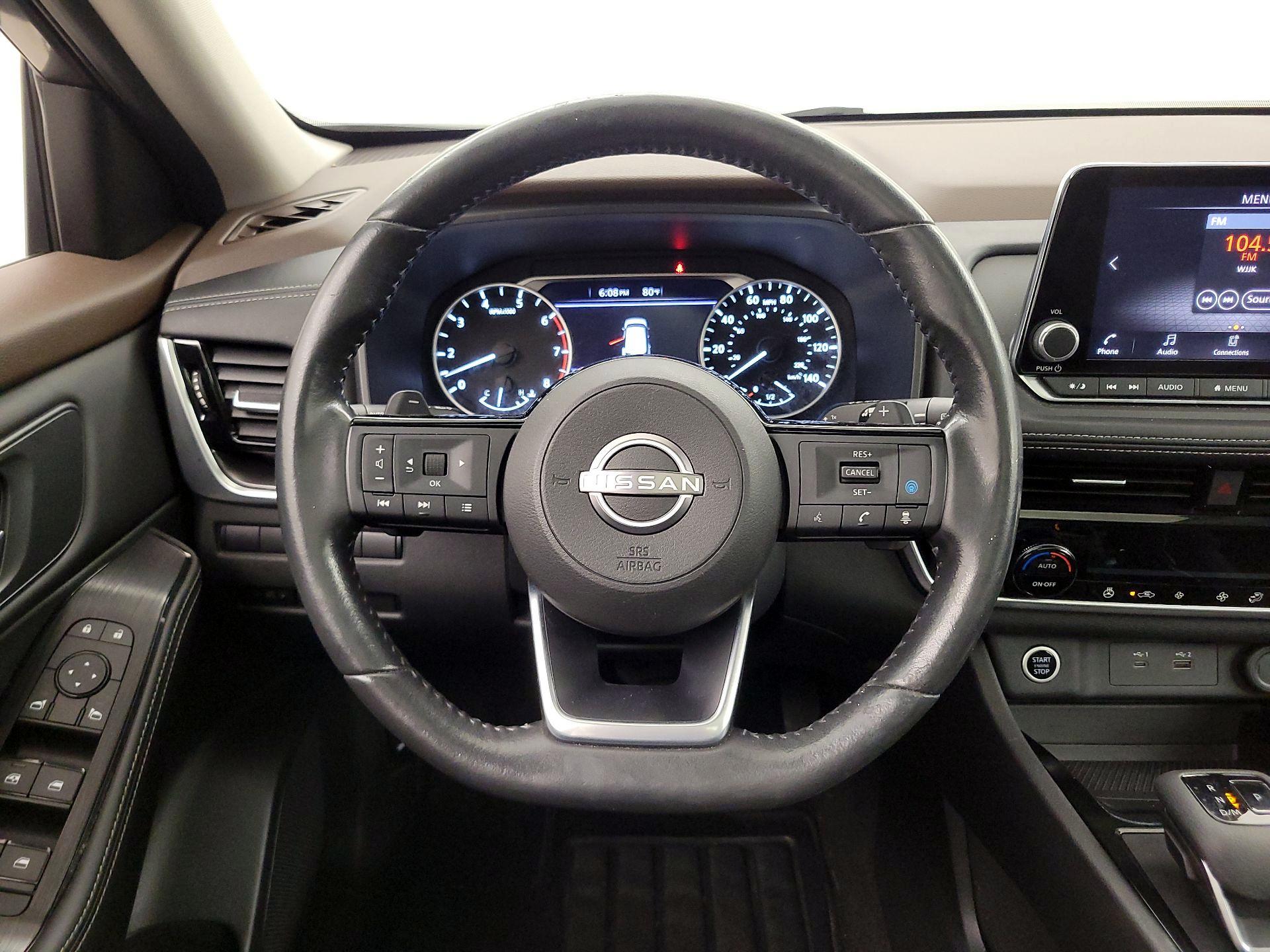 Thumbnail: 2022 Nissan Rogue - 10