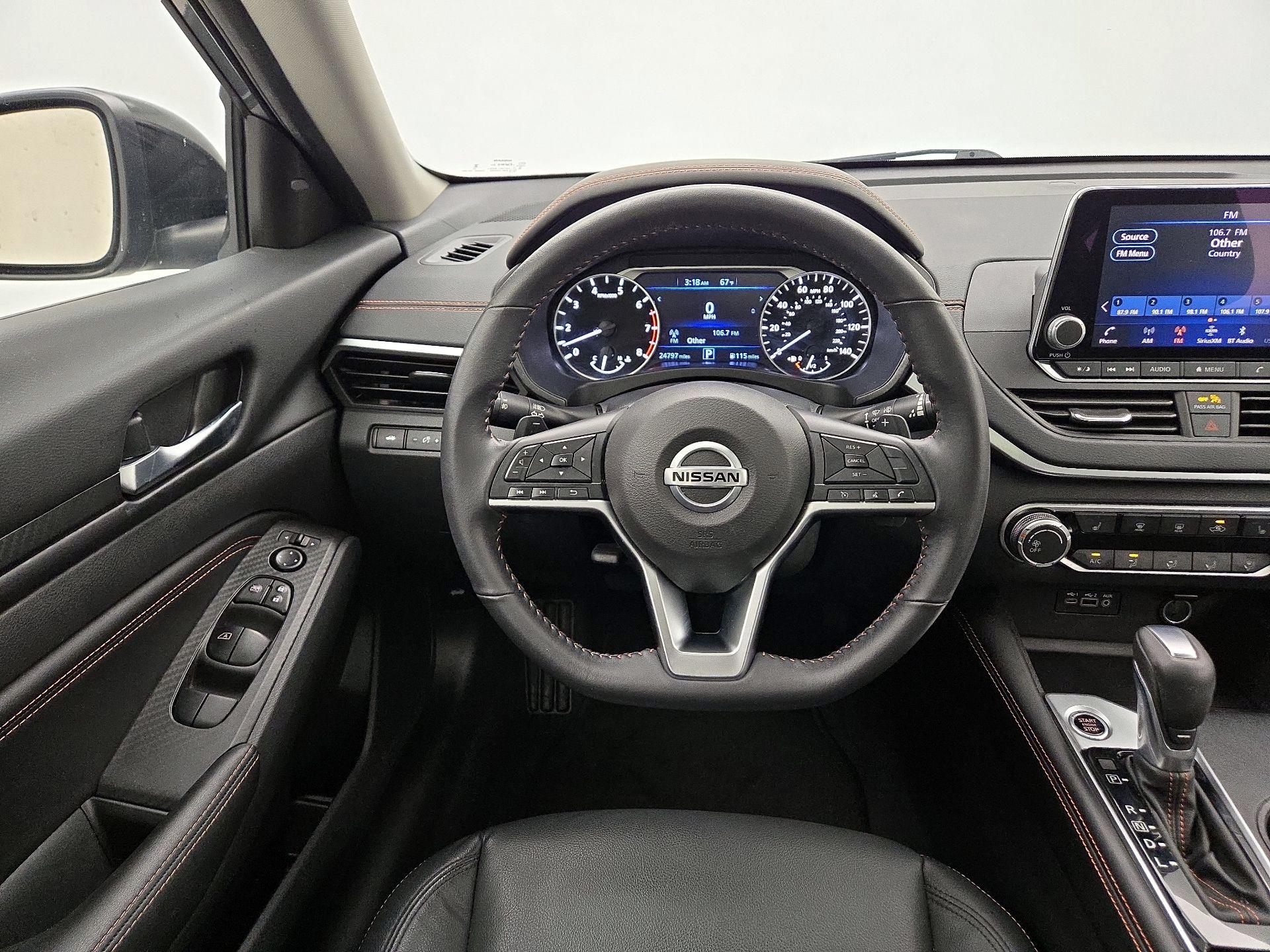 Thumbnail: 2022 Nissan Altima - 10